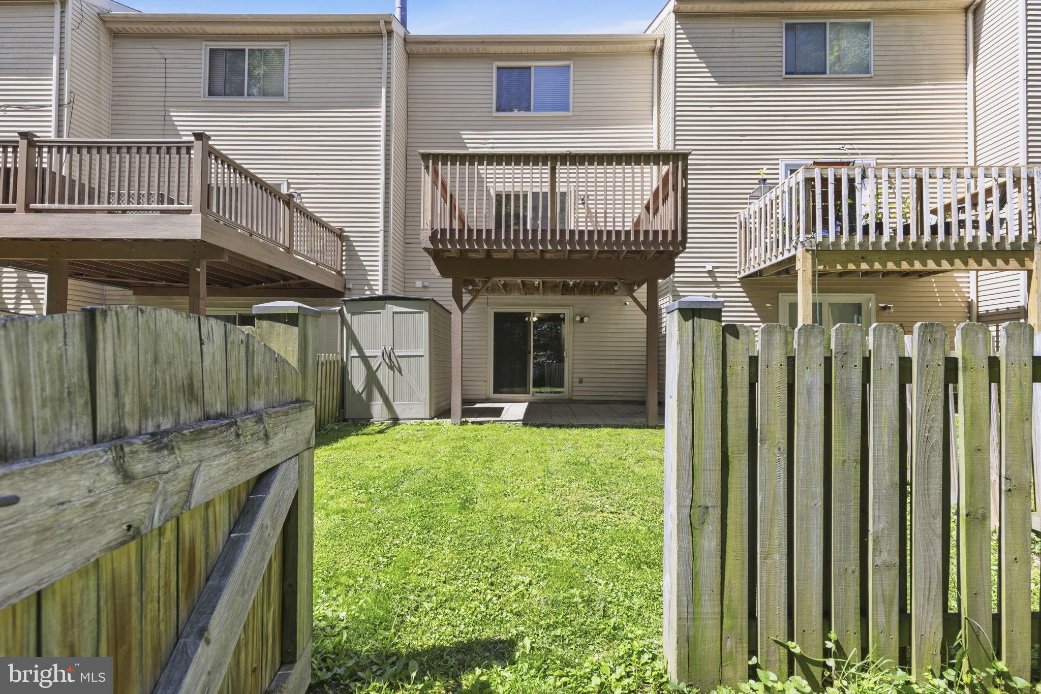 SILVER SPRING STATION - Residential
