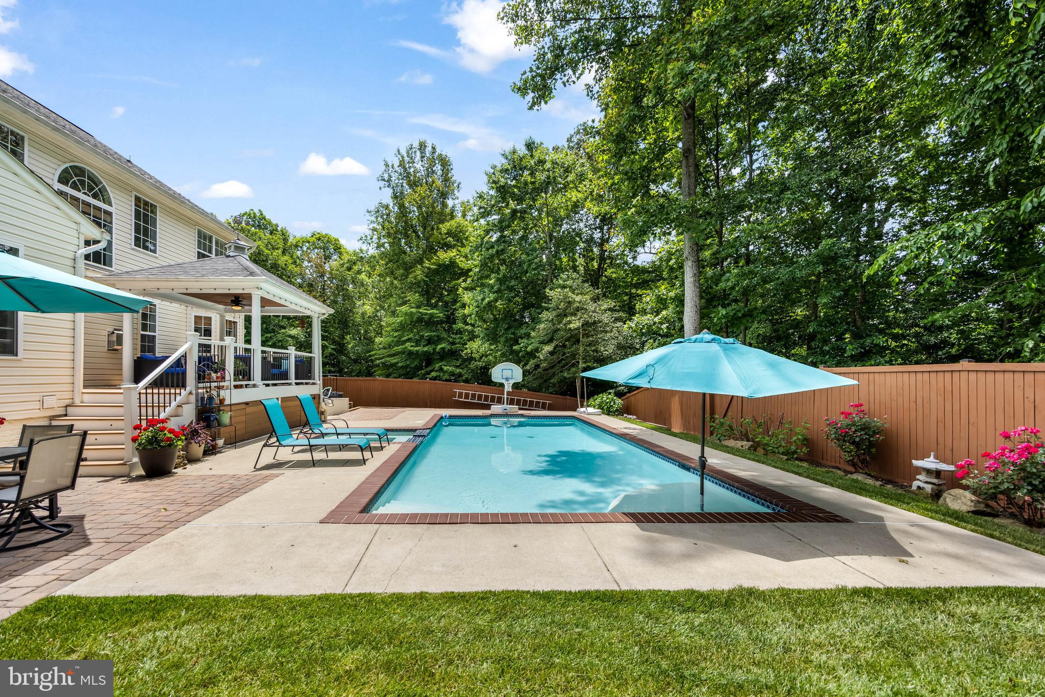EWELLS MILL ESTATES - Residential