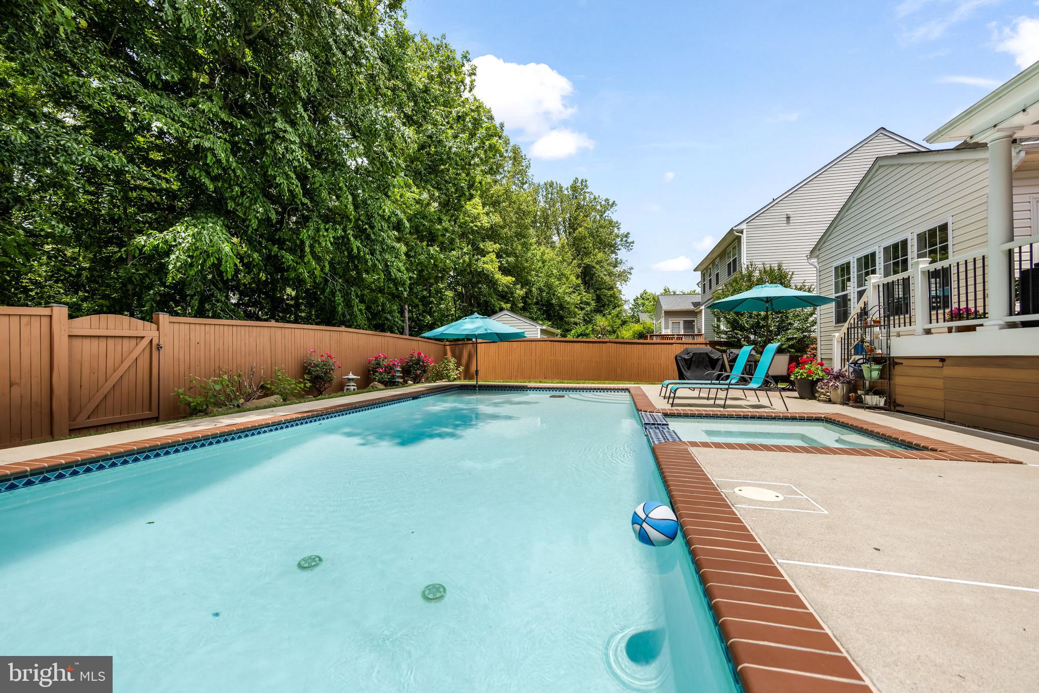EWELLS MILL ESTATES - Residential
