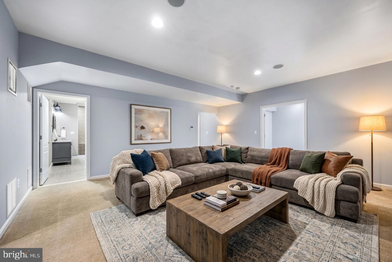 EWELLS MILL ESTATES - Residential
