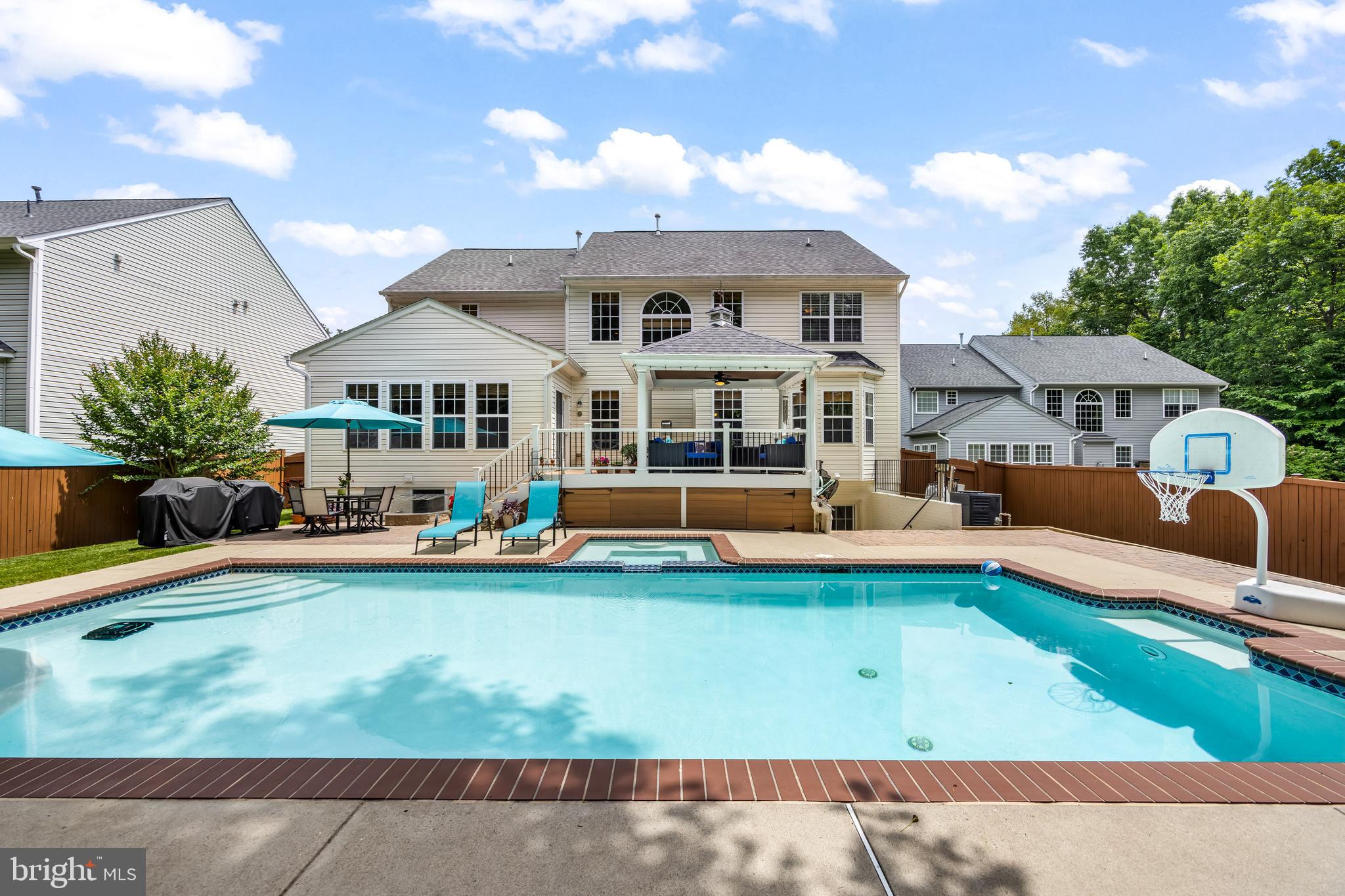 EWELLS MILL ESTATES - Residential
