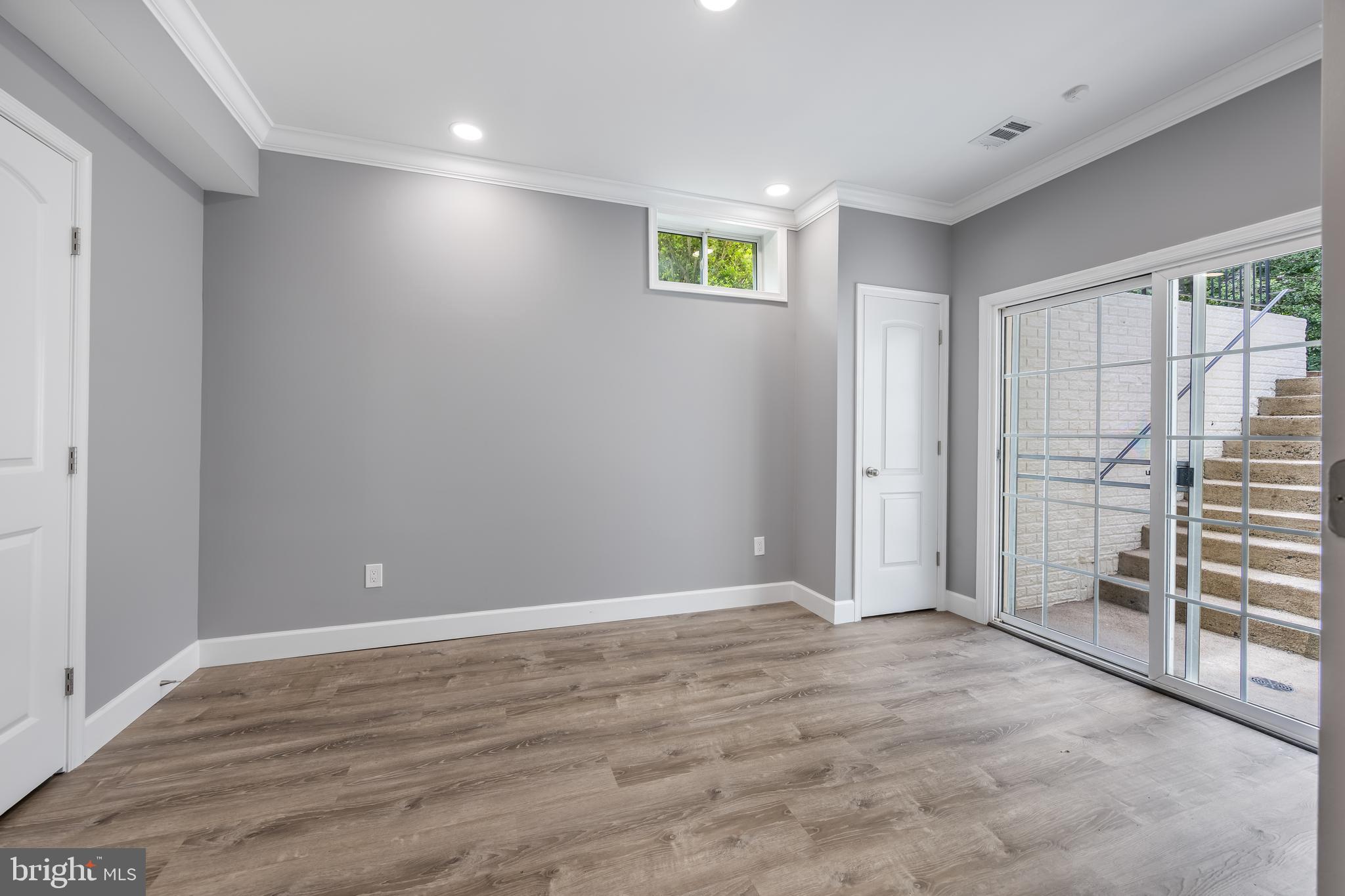 EWELLS MILL ESTATES - Residential