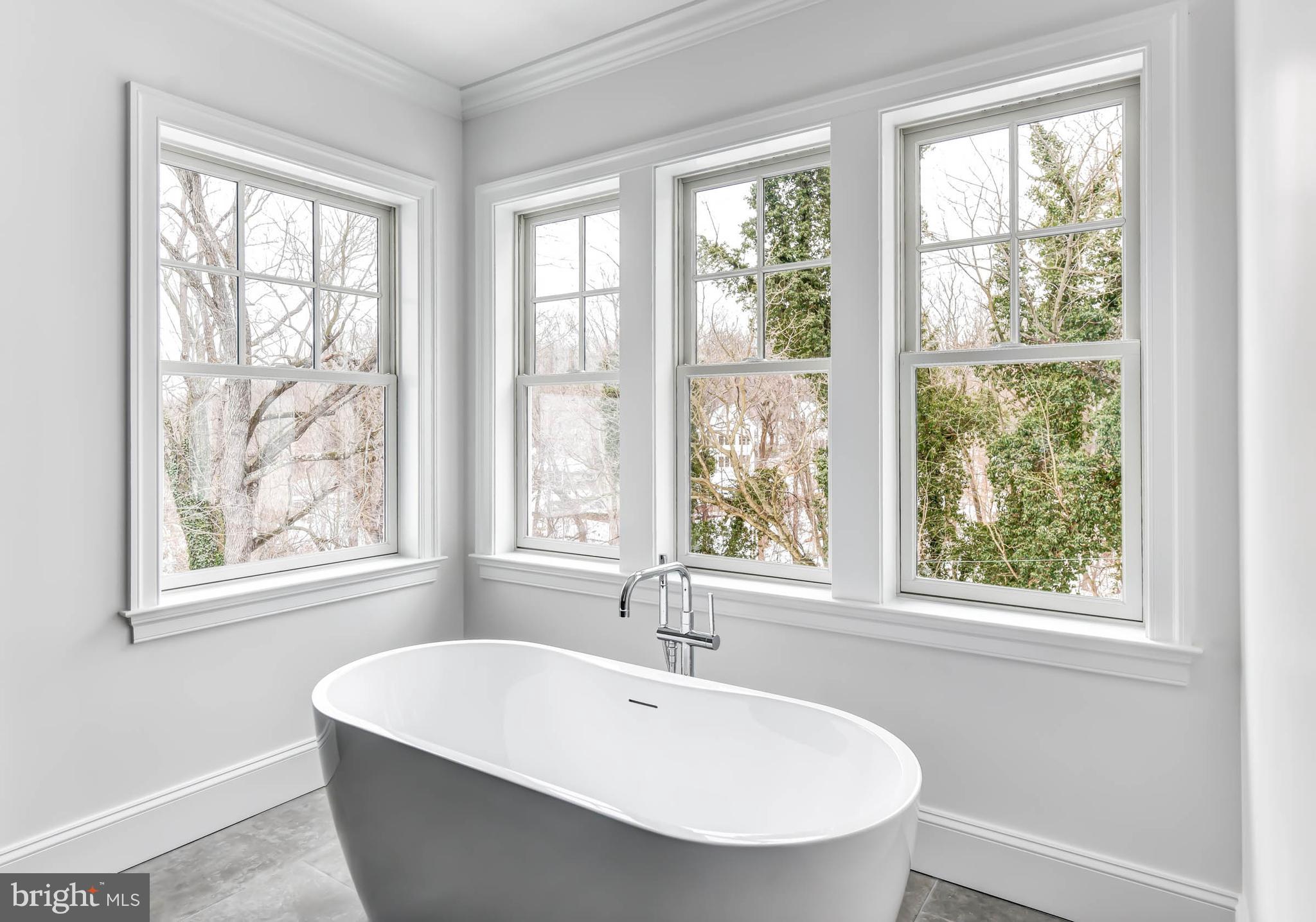 FOREST HILLS - Residential