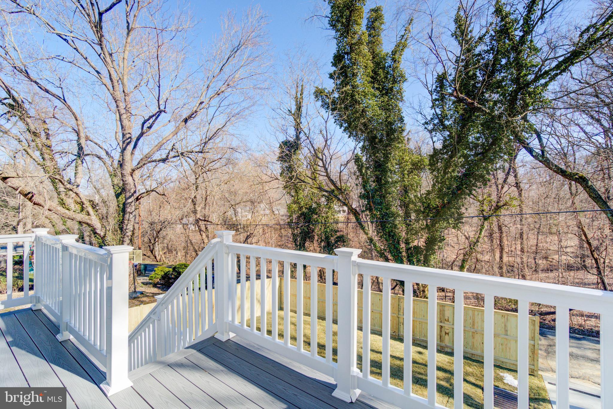 FOREST HILLS - Residential