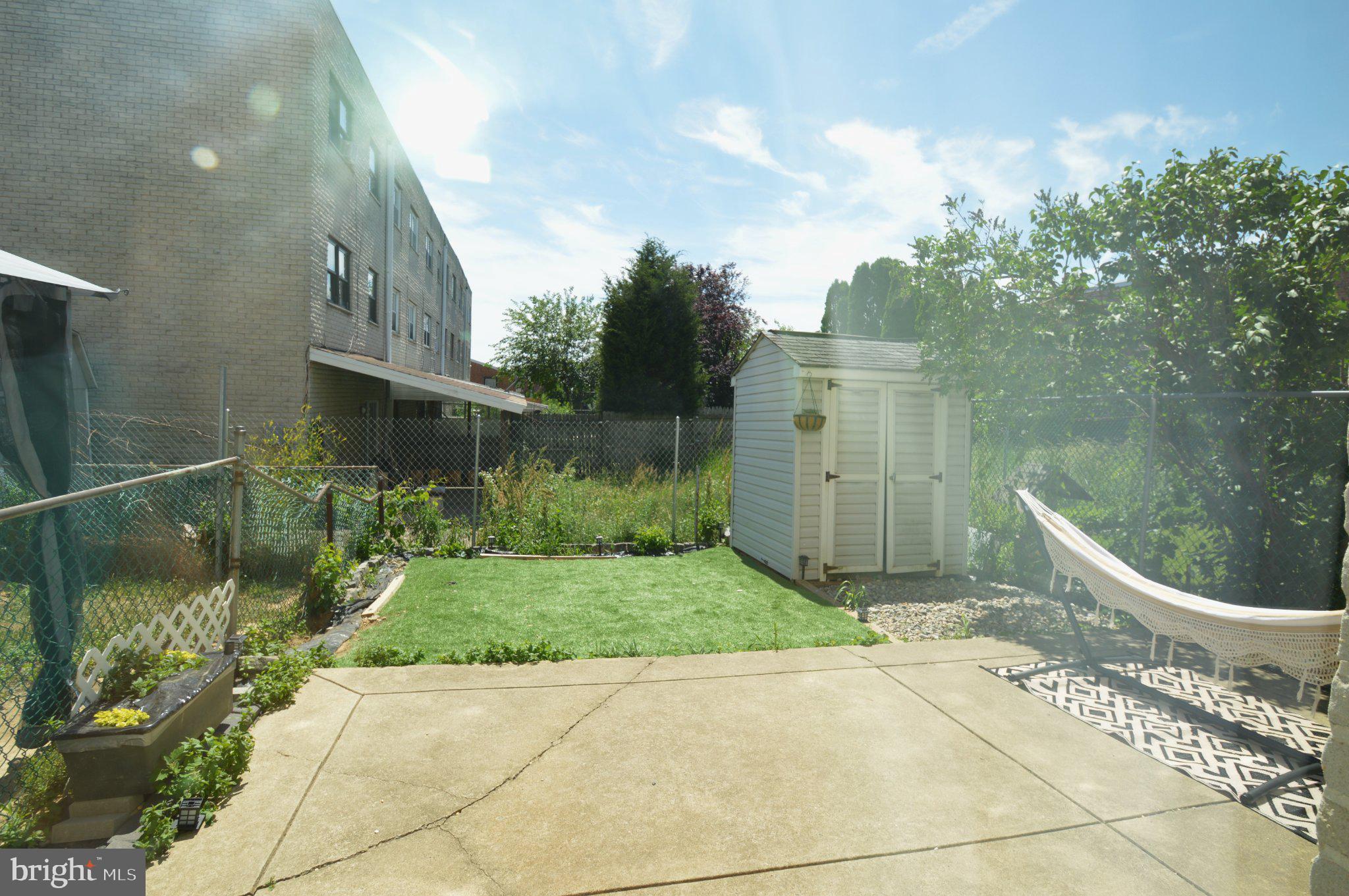 PARKWOOD - Residential Income