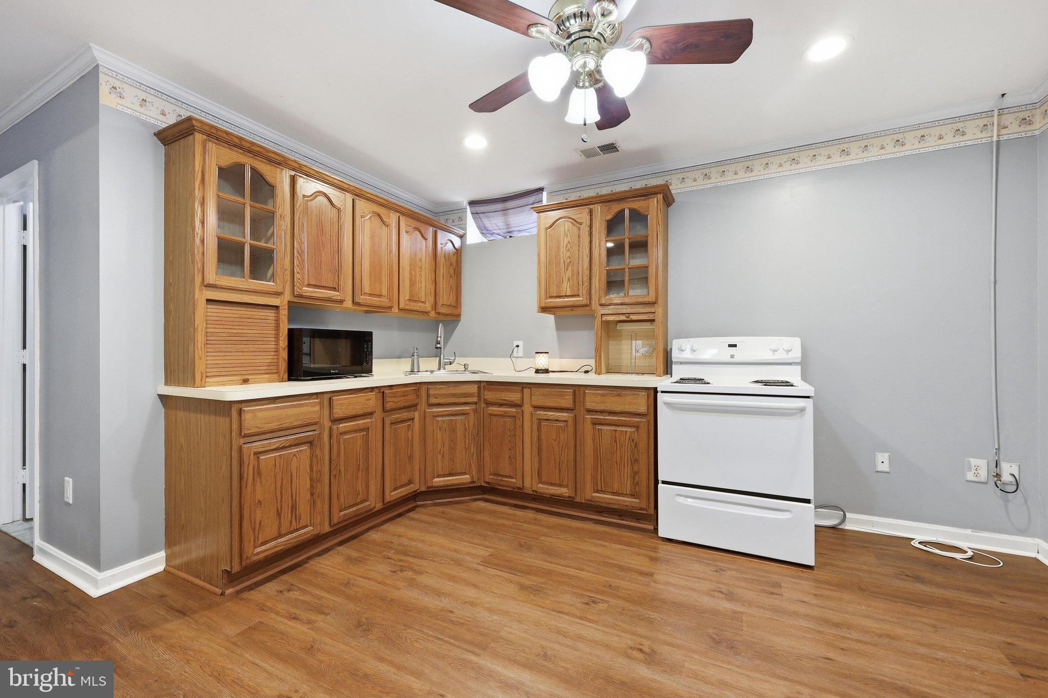 CLEAR HILL FARMS - Residential