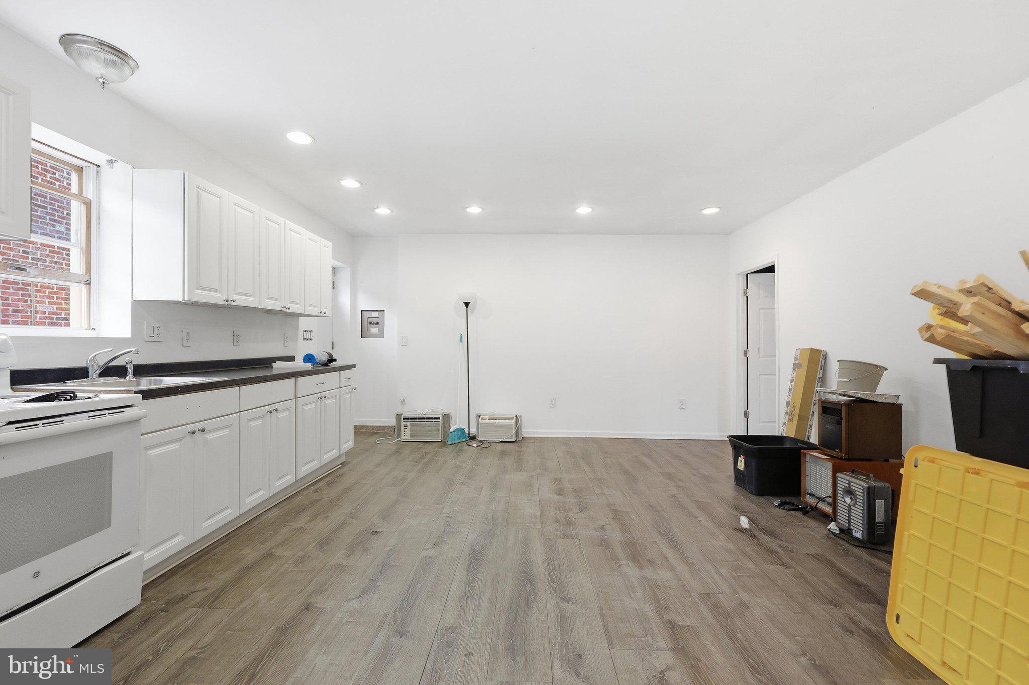 CLEAR HILL FARMS - Residential
