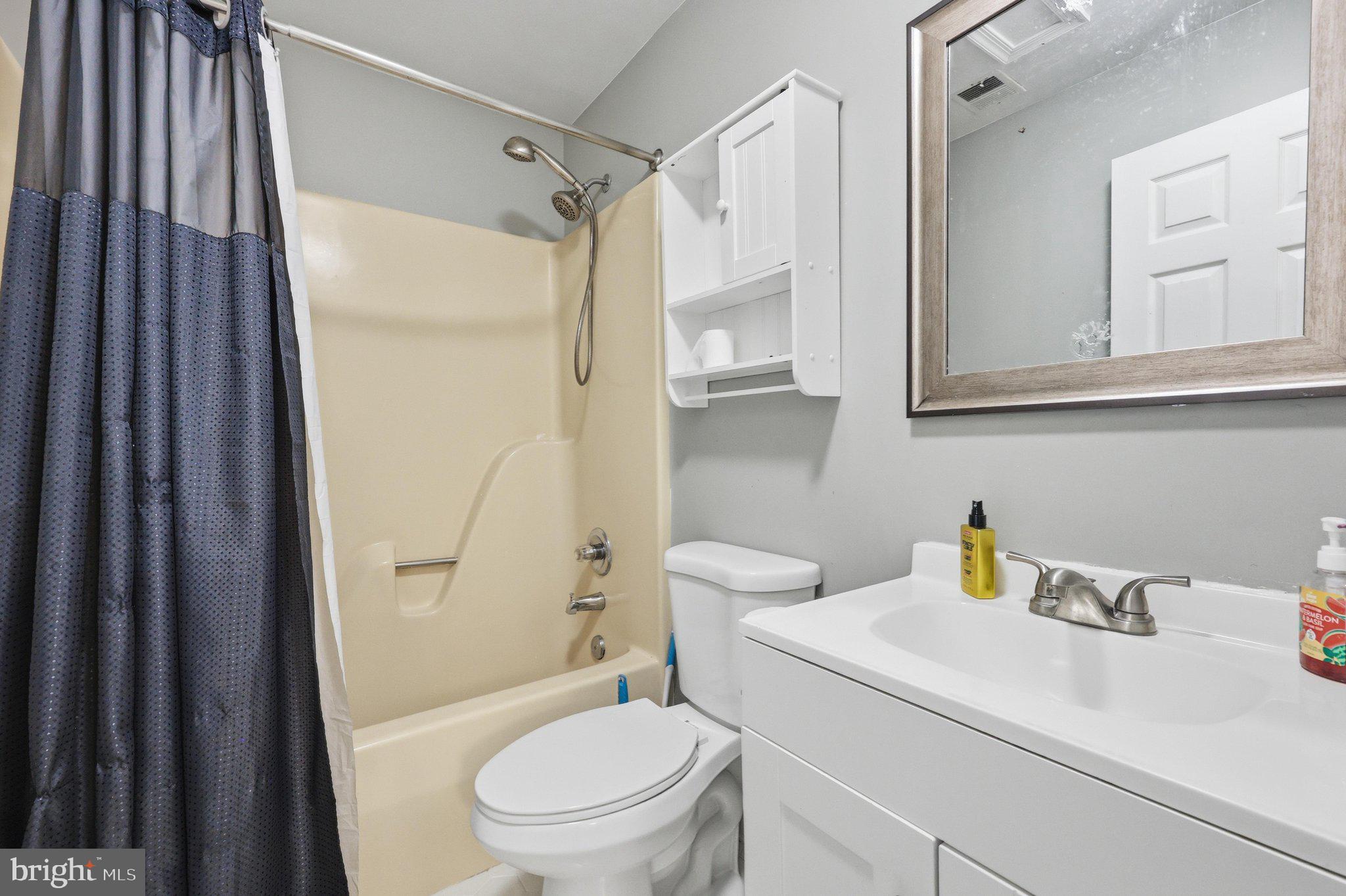 CLEAR HILL FARMS - Residential