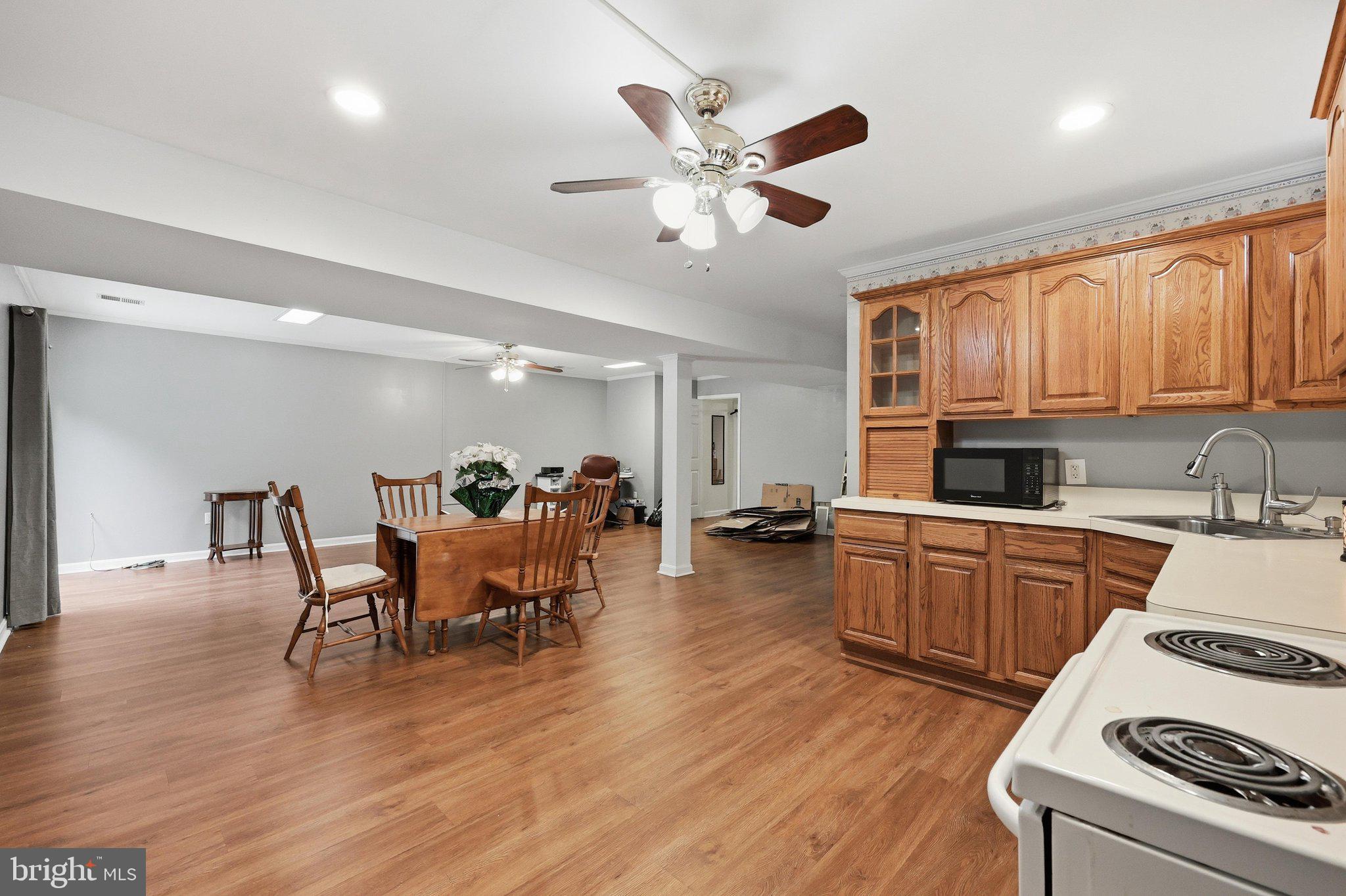 CLEAR HILL FARMS - Residential