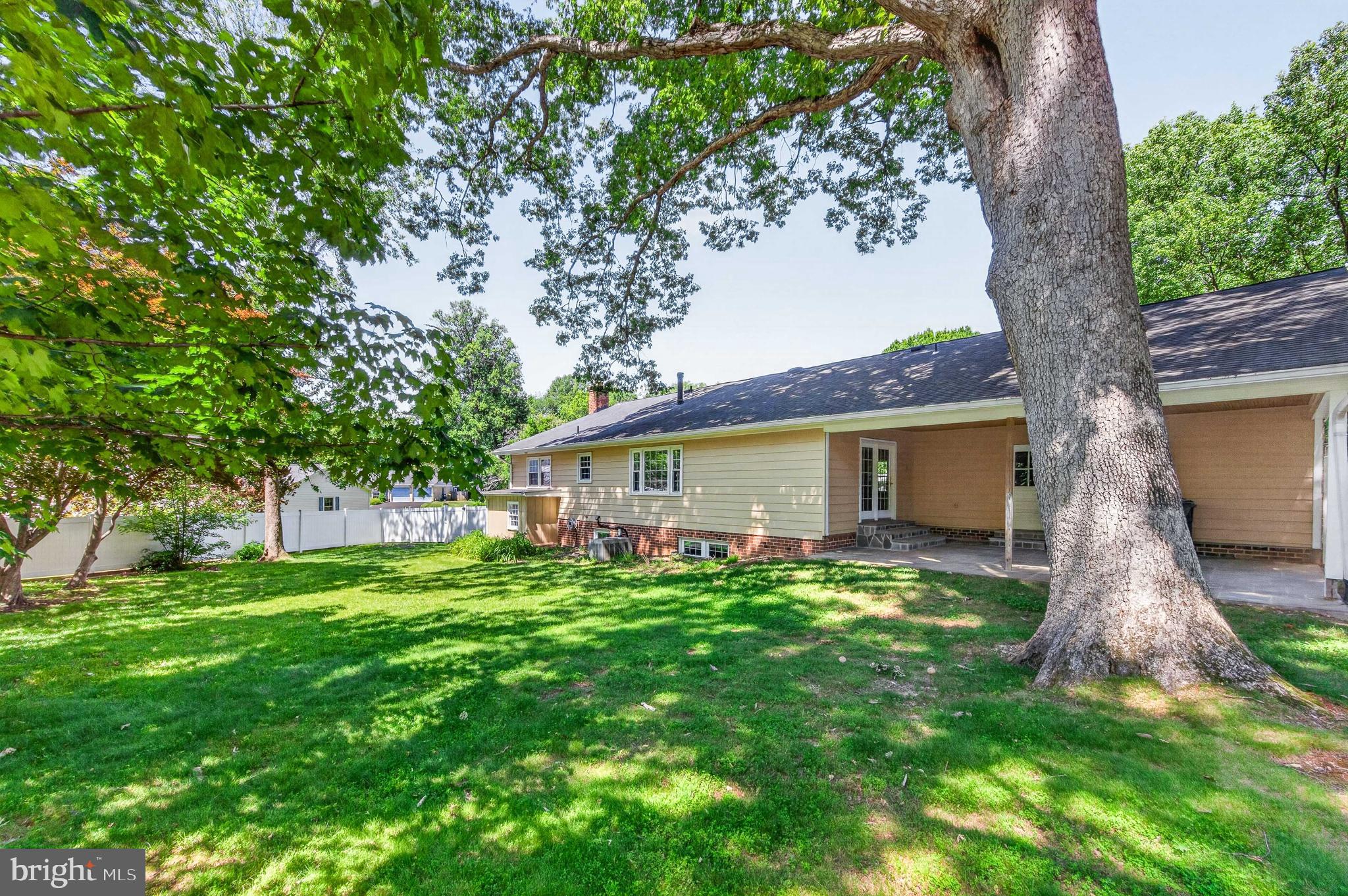 ASHLAWN - Residential