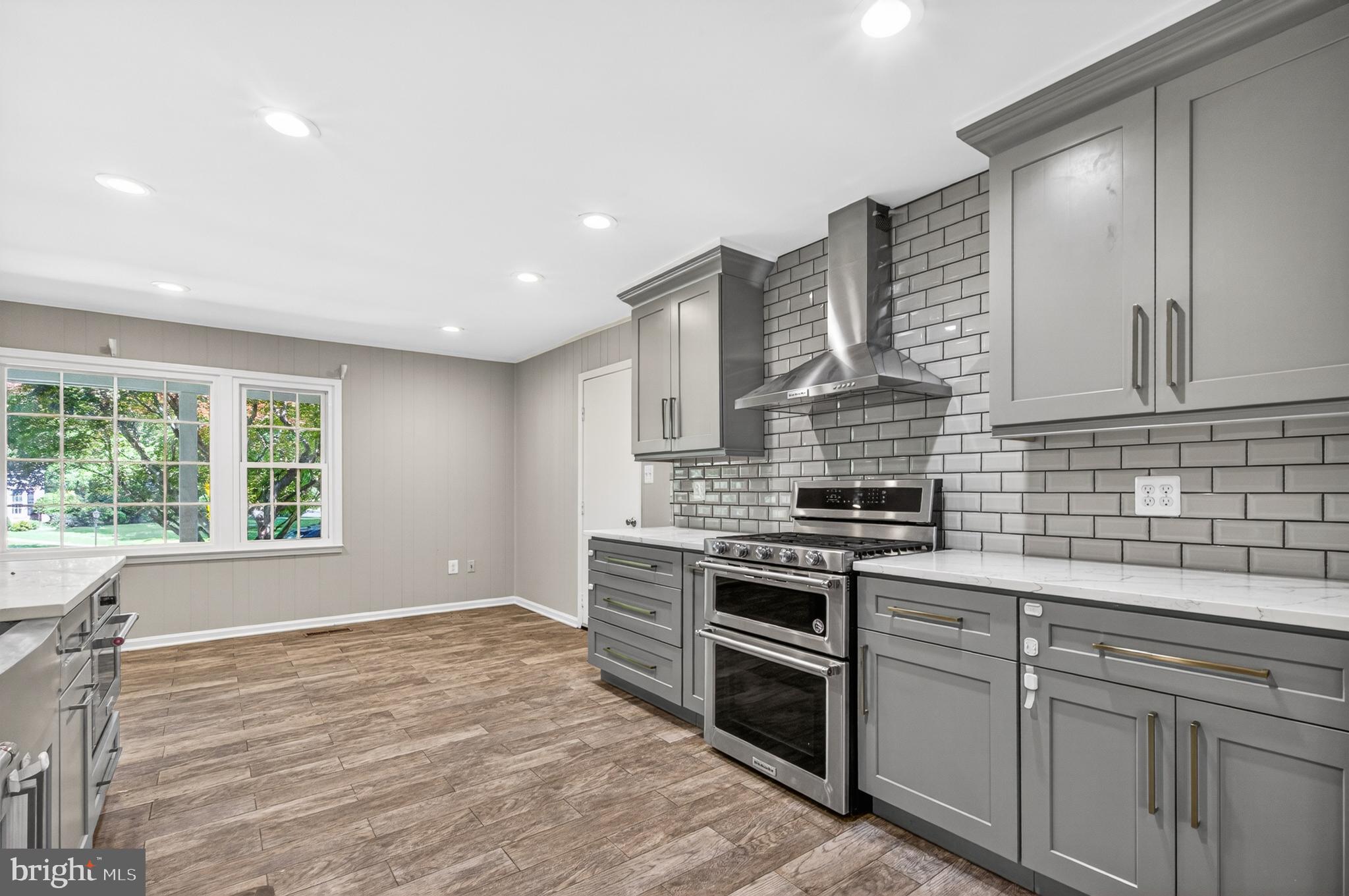 ASHLAWN - Residential