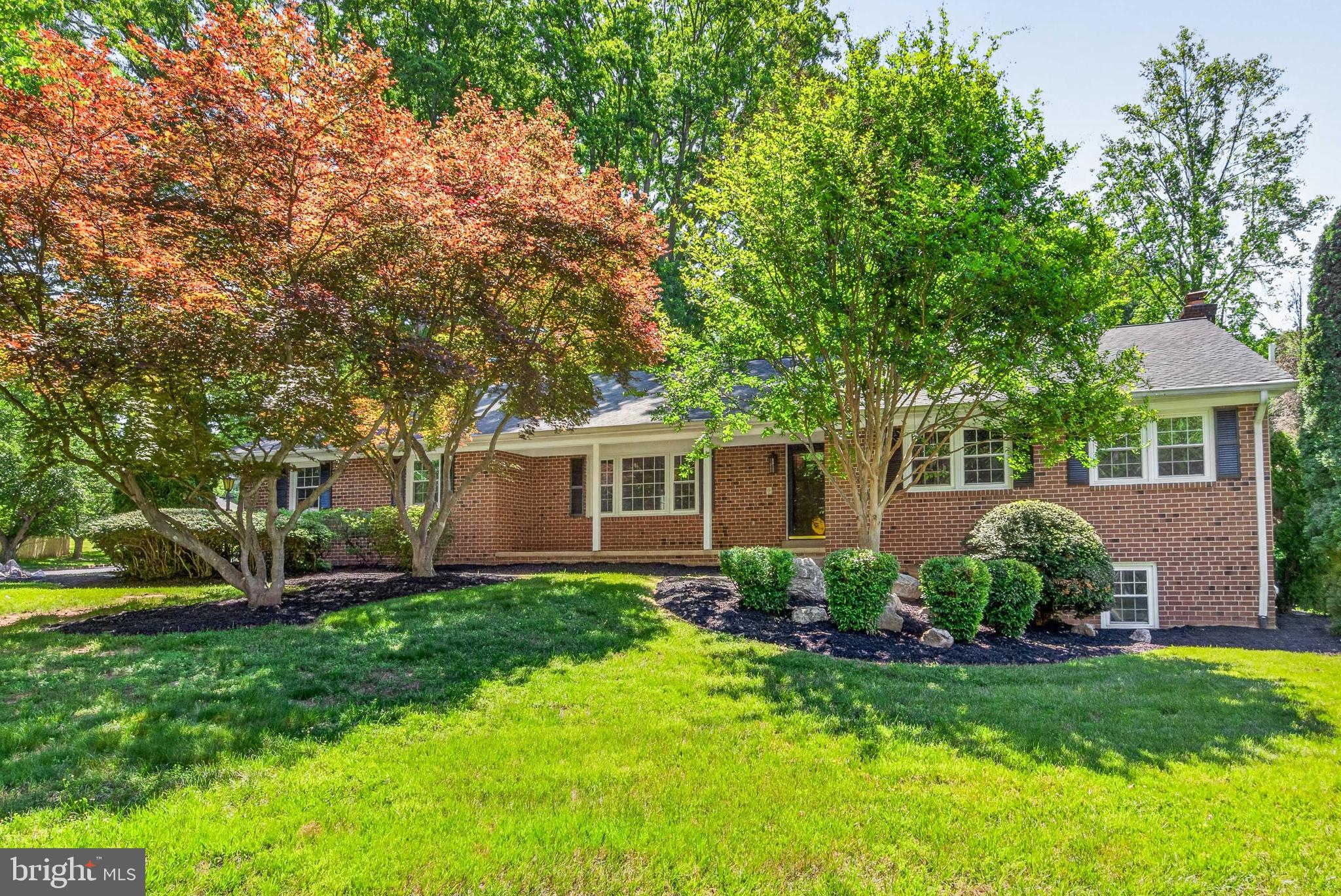 ASHLAWN - Residential