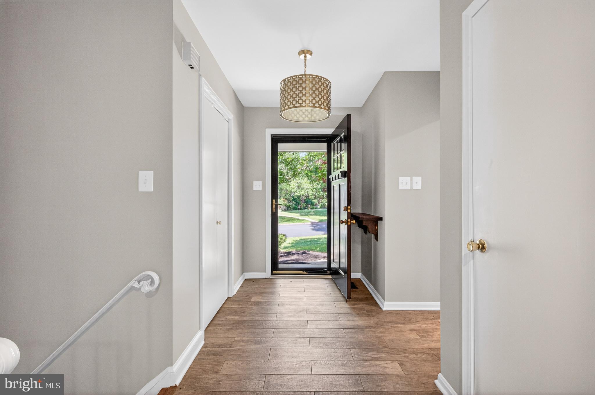 ASHLAWN - Residential
