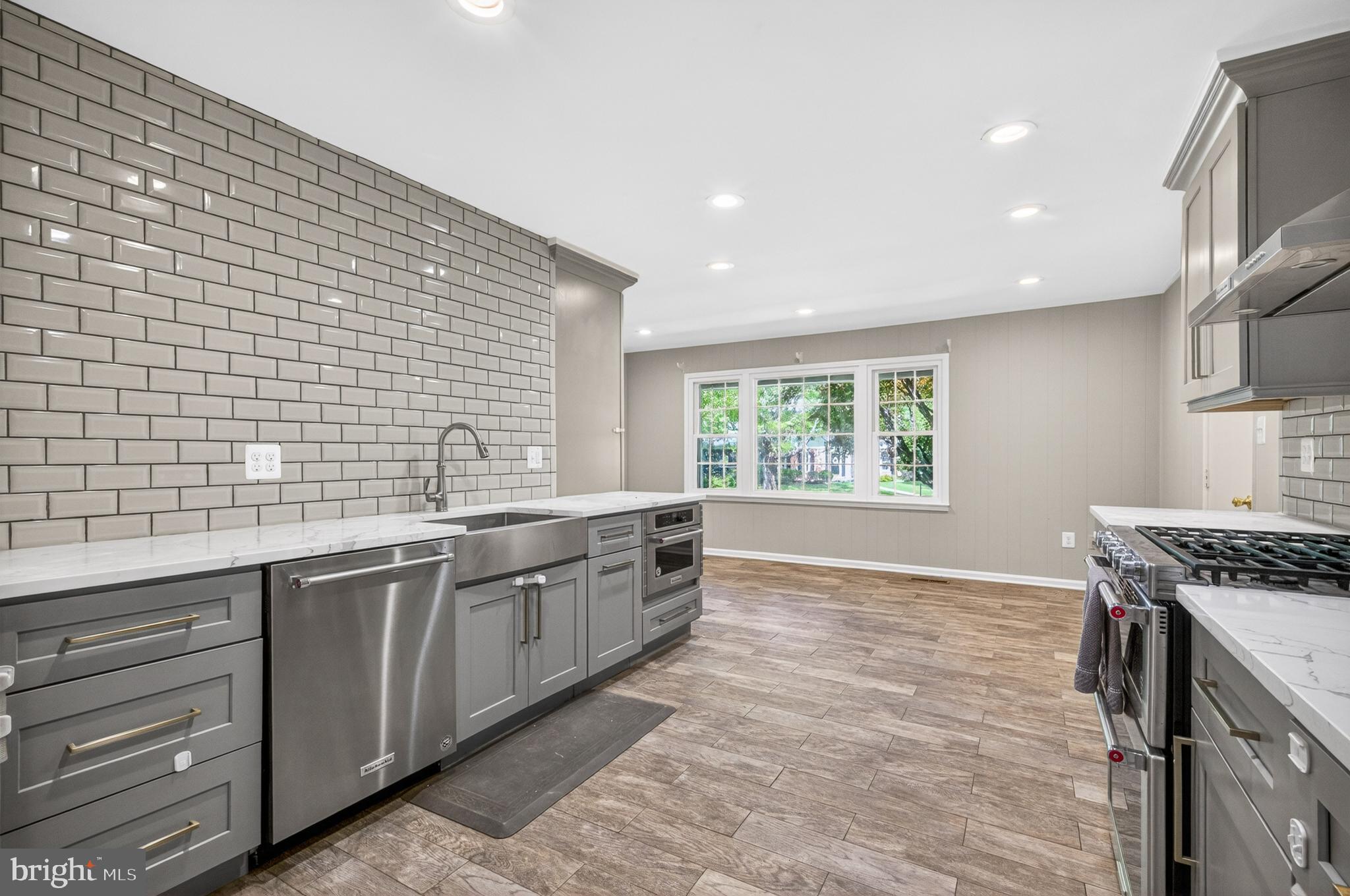 ASHLAWN - Residential