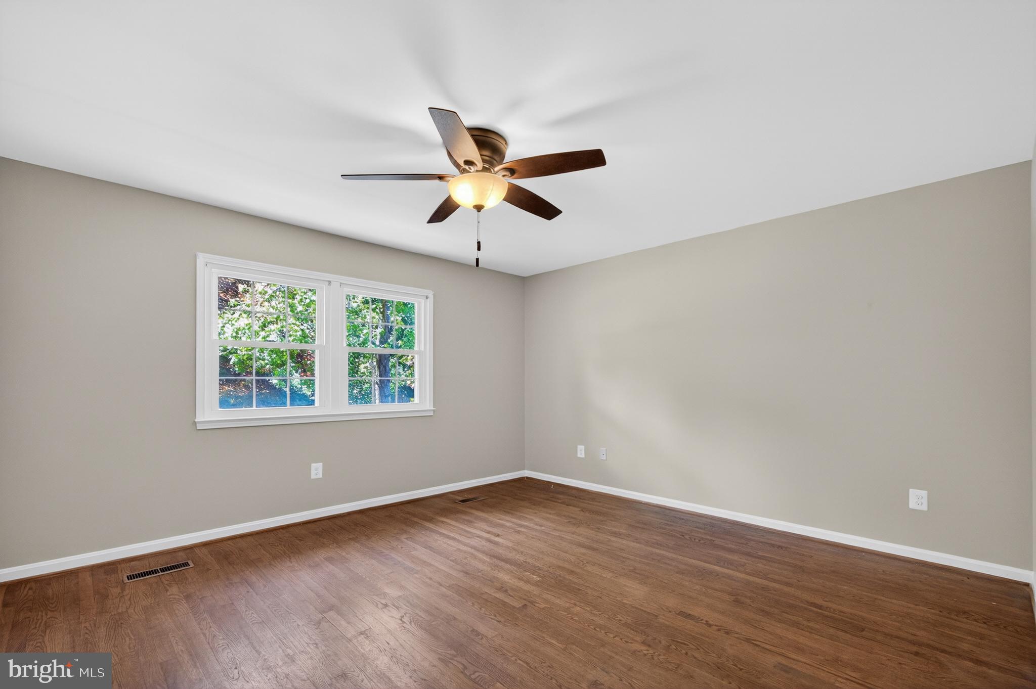 ASHLAWN - Residential