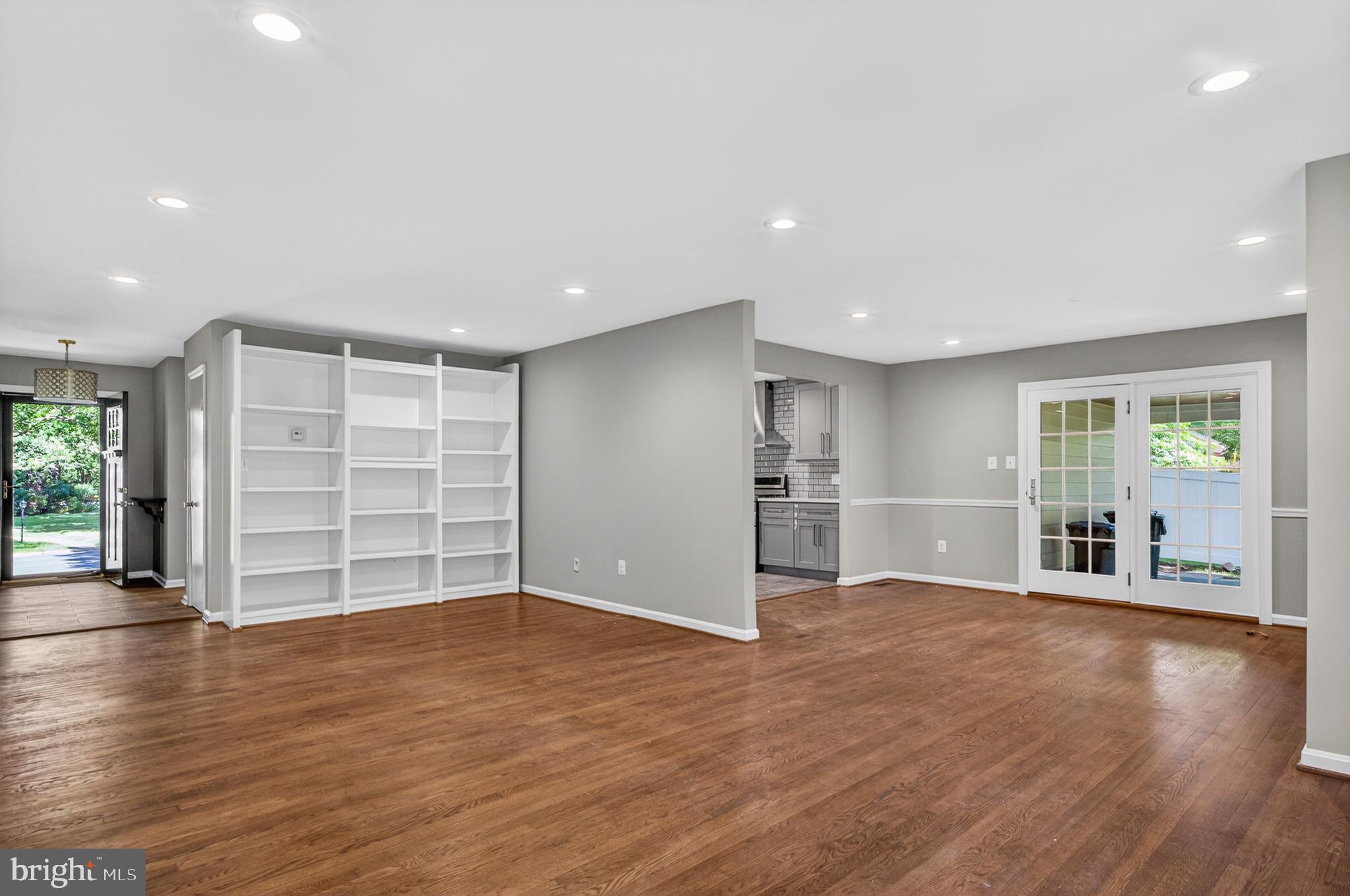 ASHLAWN - Residential