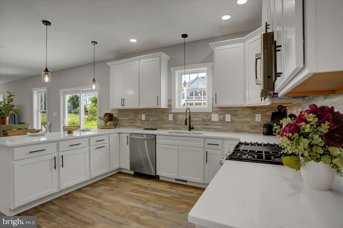 CUMBERLAND RANGE ESTATES - Residential