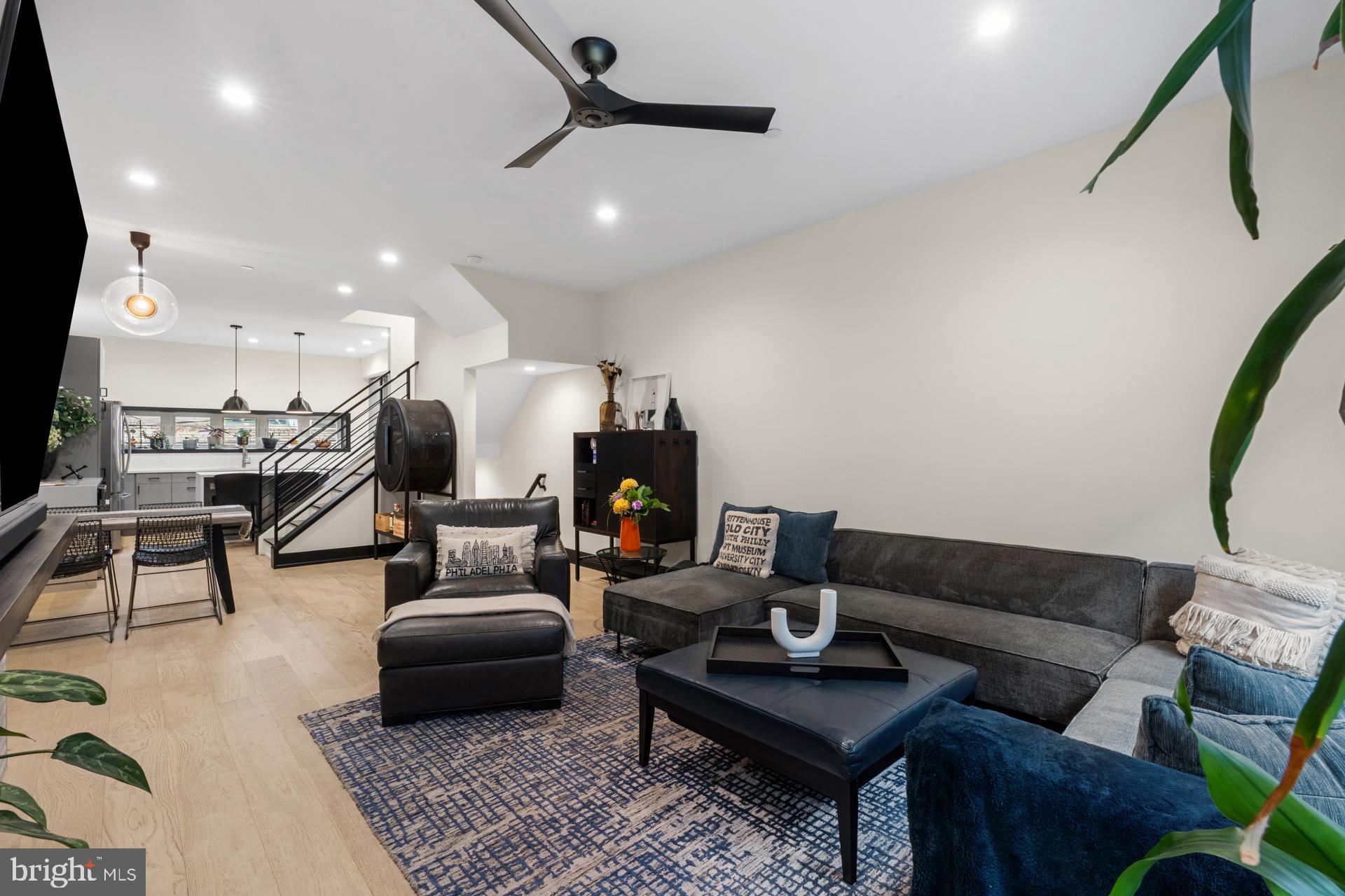 OLDE KENSINGTON - Residential