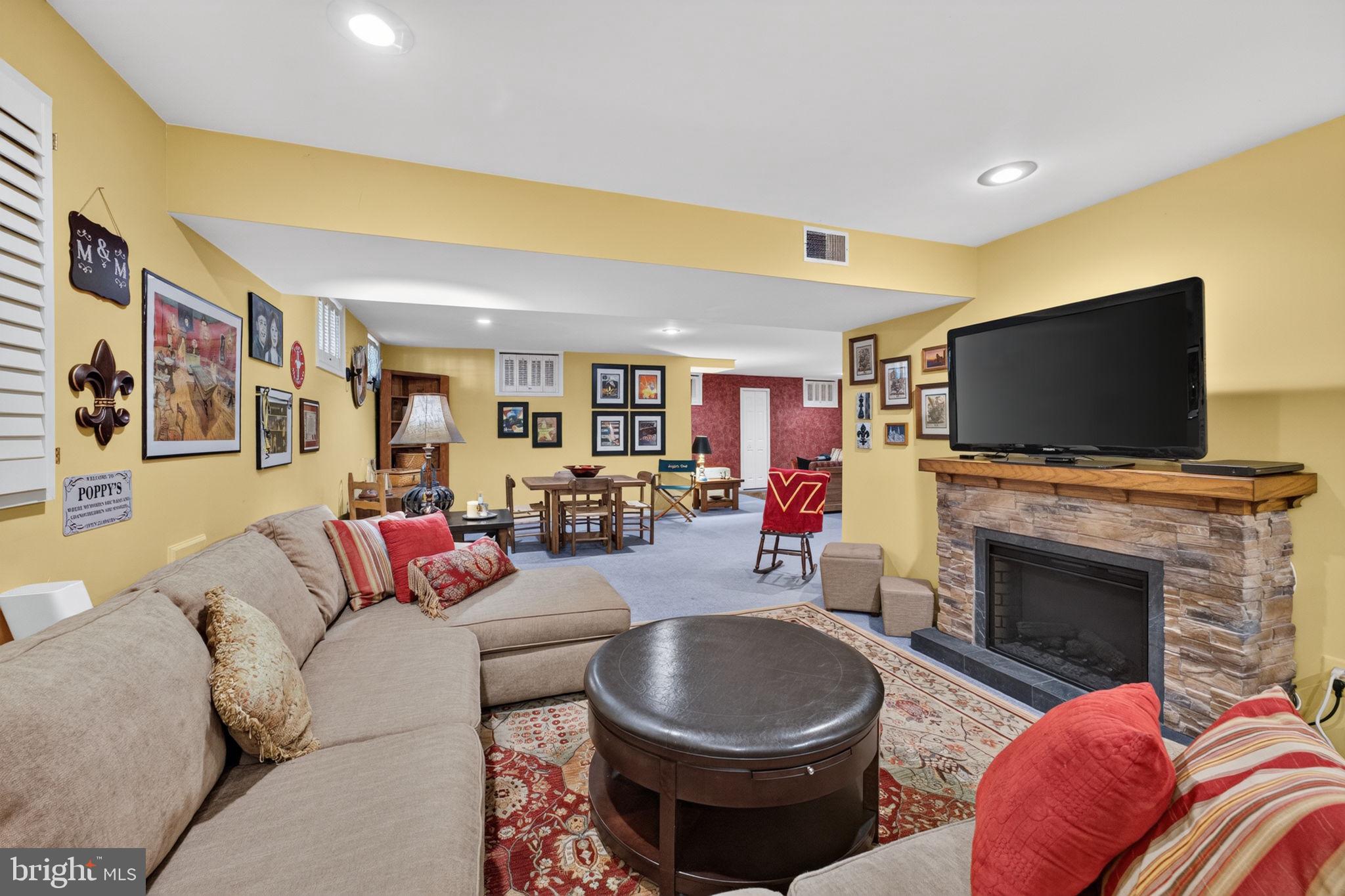 VIRGINIA RUN - Residential