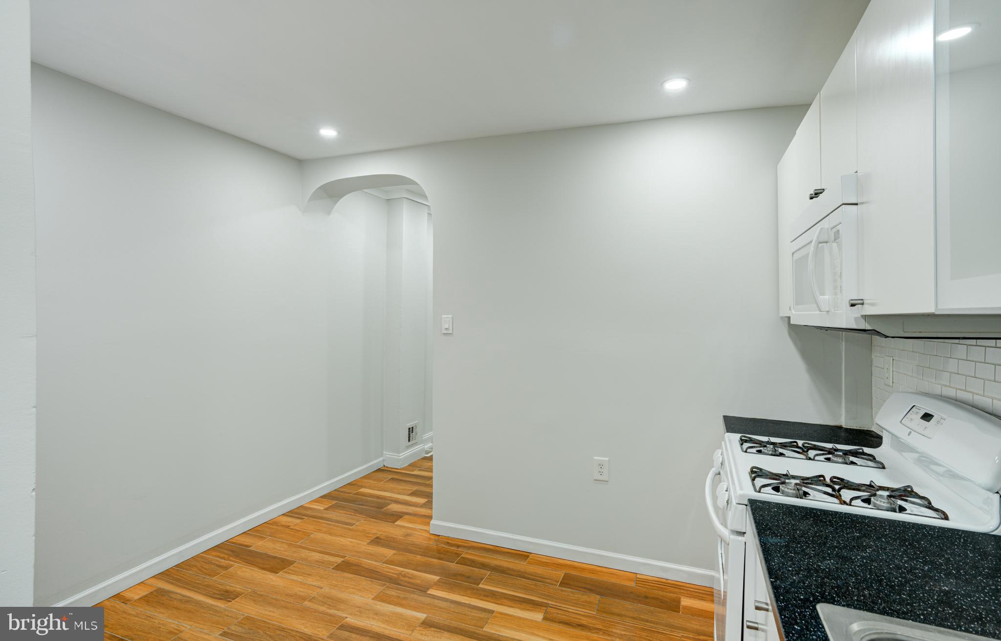 PORT RICHMOND - Residential
