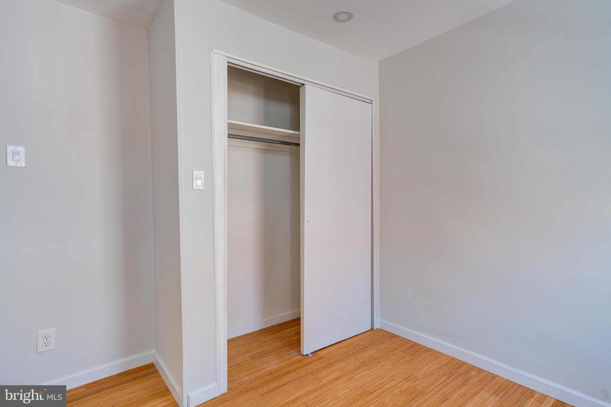 PORT RICHMOND - Residential