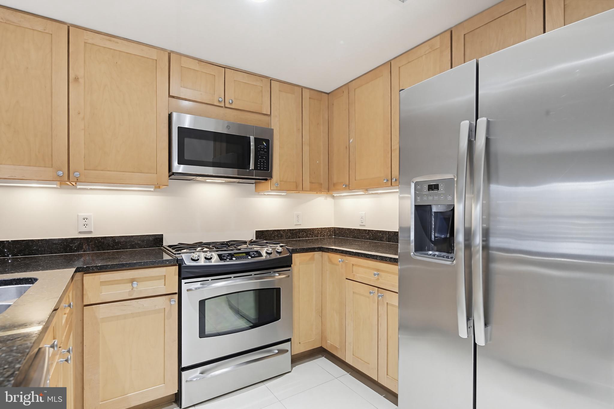 RESIDENCES AT PARK PLACE - Residential