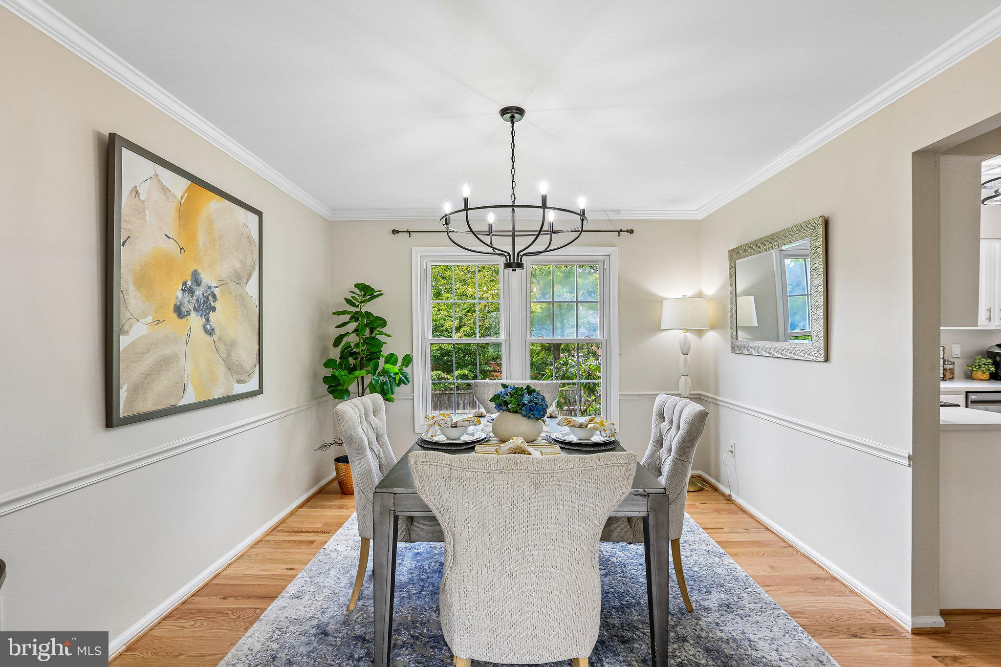 MONTGOMERY SQUARE - Residential