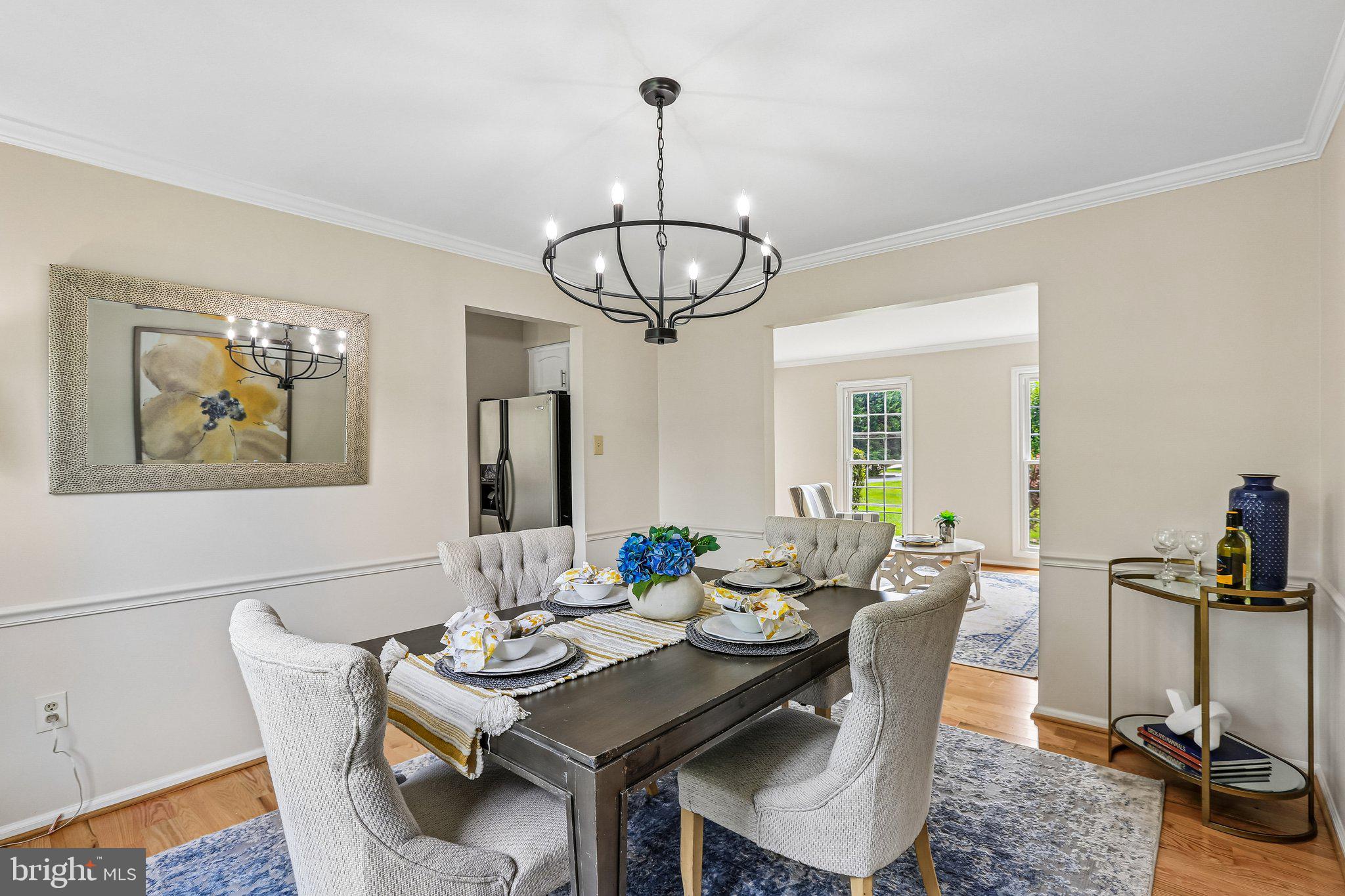 MONTGOMERY SQUARE - Residential