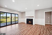 ROCK ISLAND LANDING - Residential