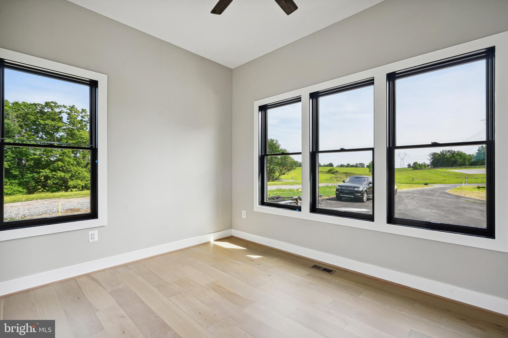 ROCK ISLAND LANDING - Residential
