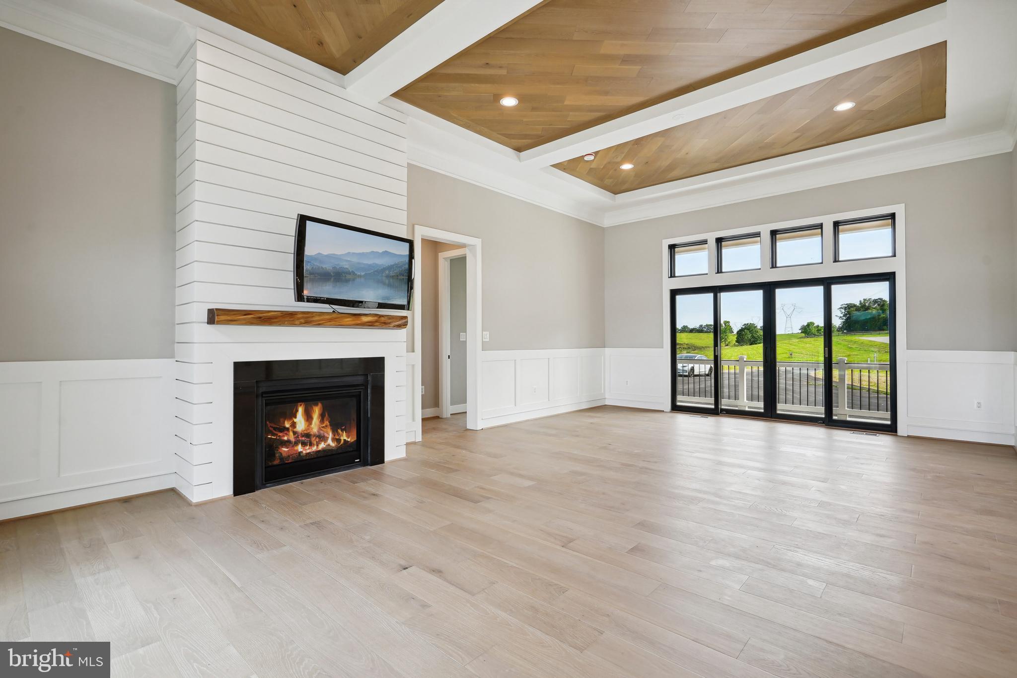 ROCK ISLAND LANDING - Residential