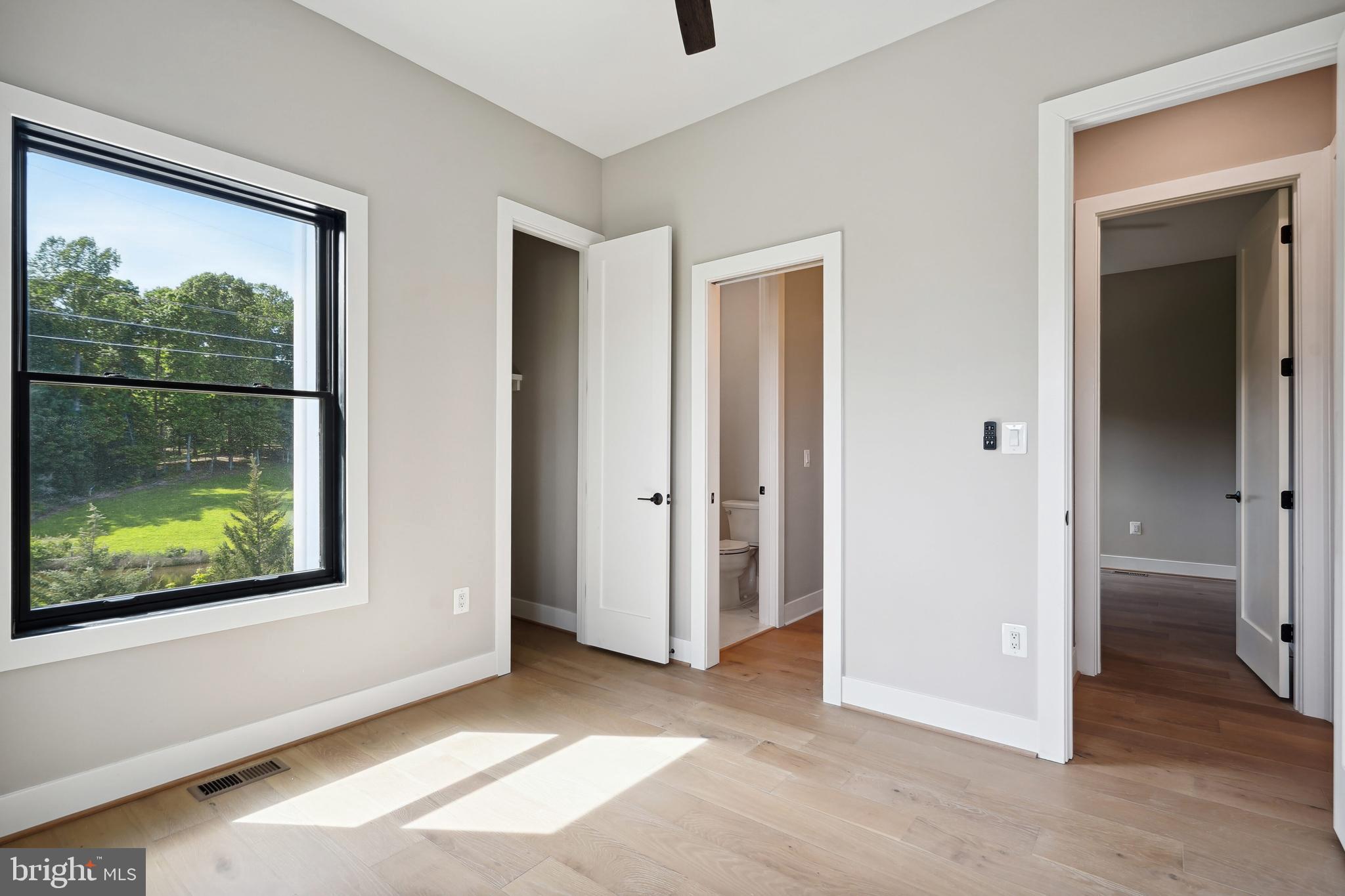ROCK ISLAND LANDING - Residential