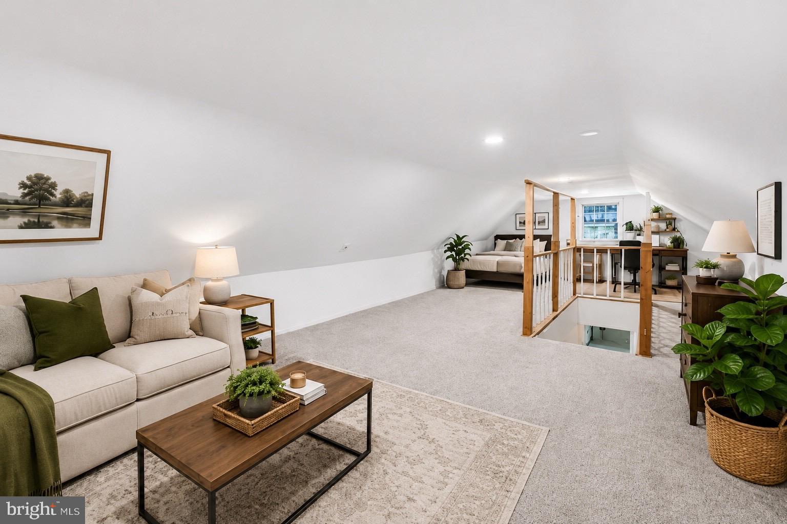 GROVETON - Residential