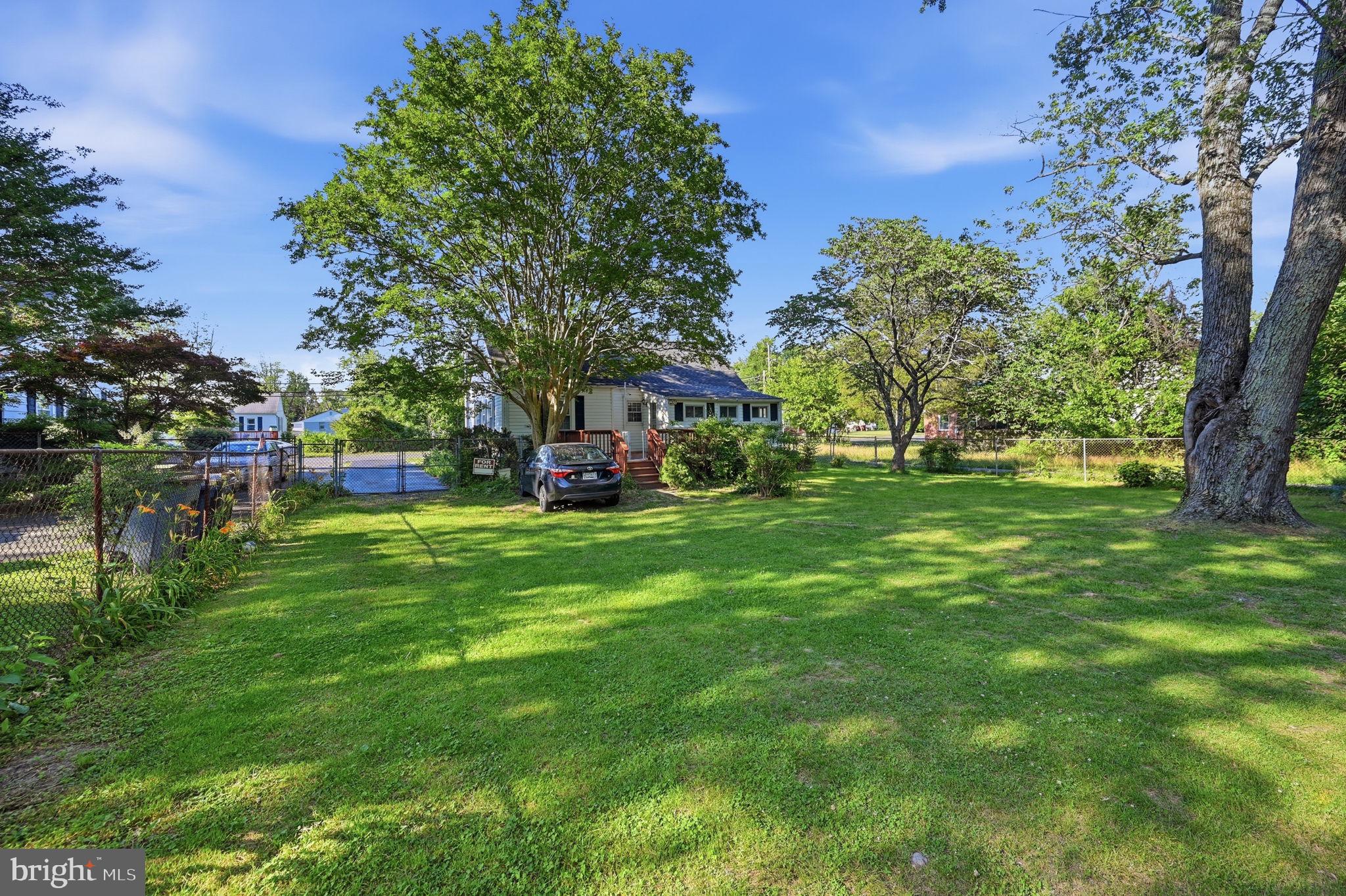GROVETON - Residential