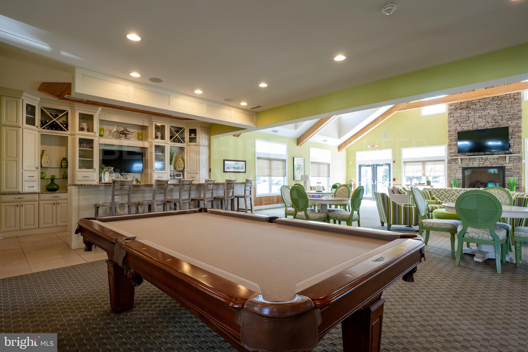 SAWGRASS AT WHITE OAK CREEK - Residential