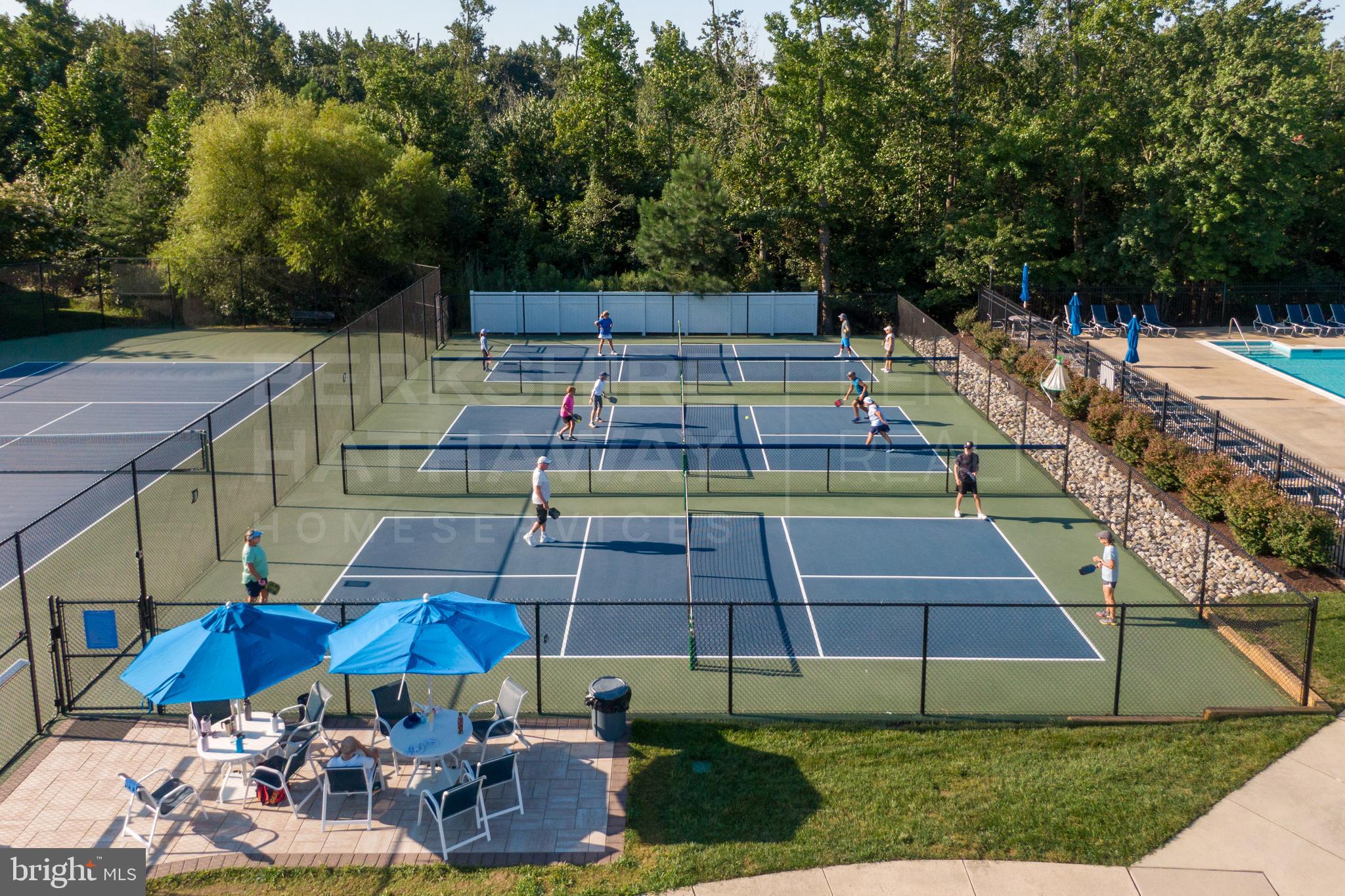 SAWGRASS AT WHITE OAK CREEK - Residential