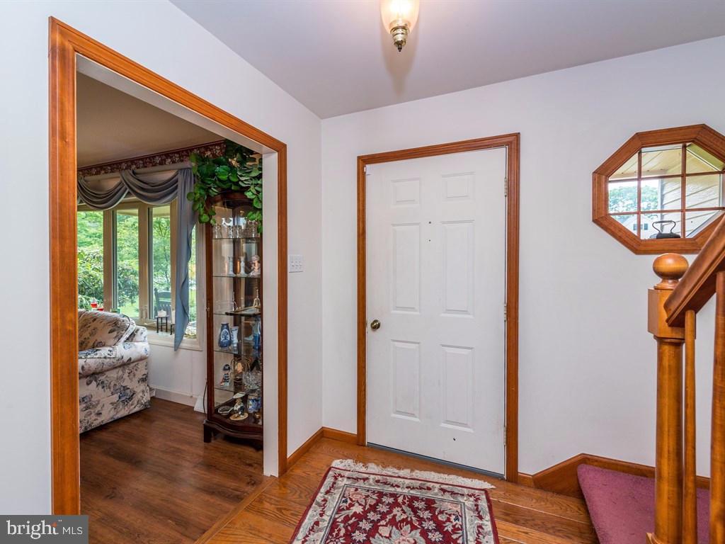 MILLERSVILLE - Residential