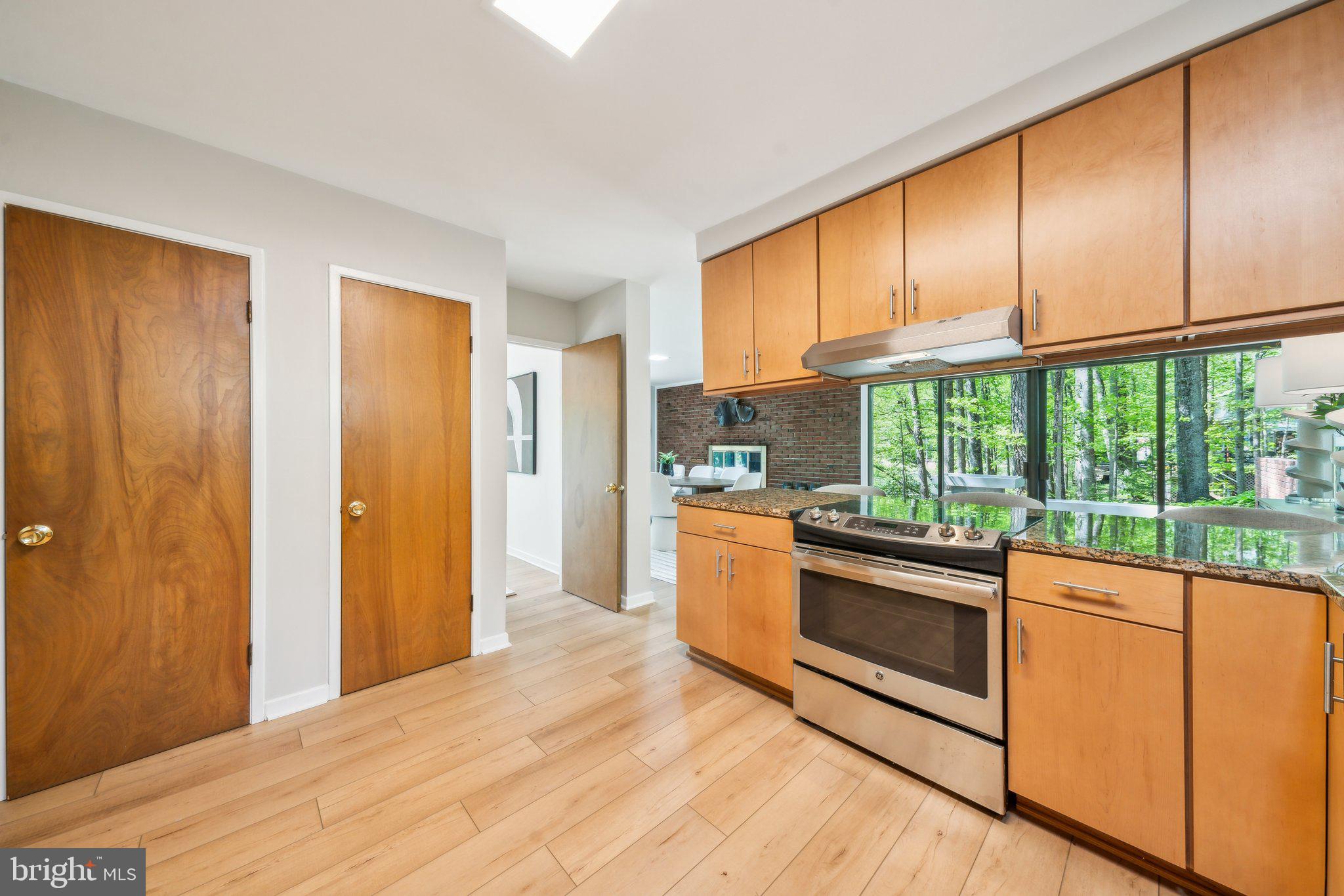 HUGUENOT FARMS - Residential