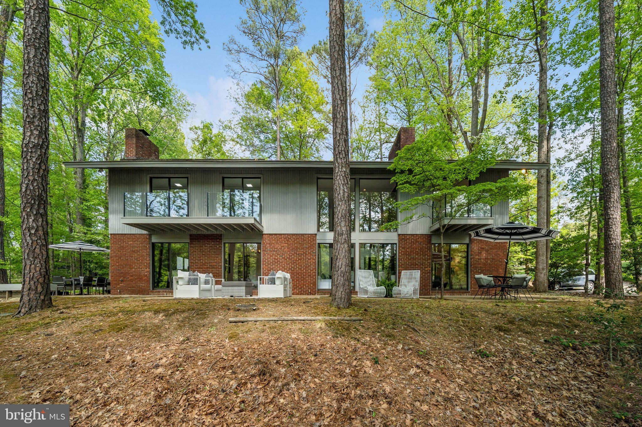 HUGUENOT FARMS - Residential