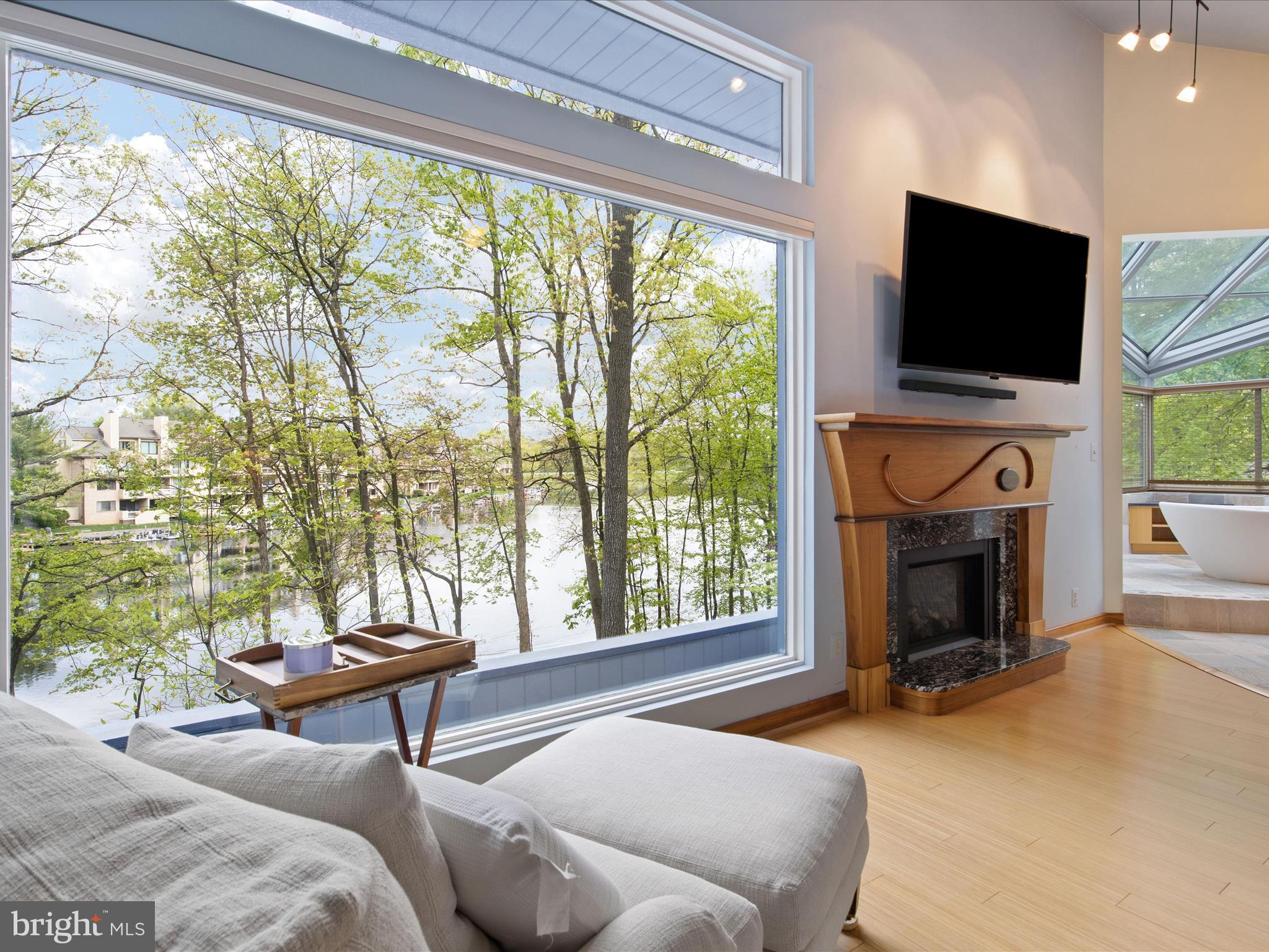 RESTON - Residential