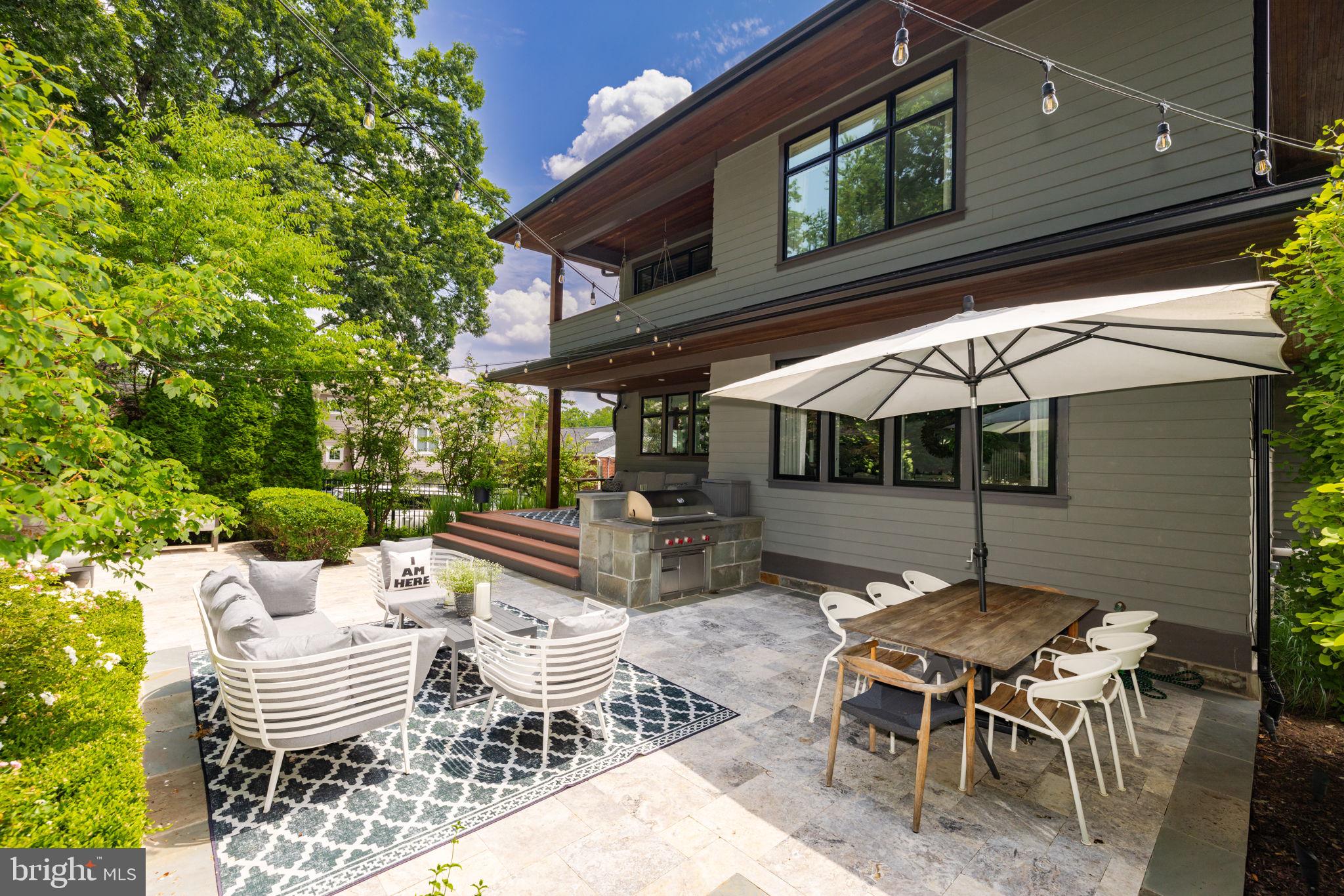VIENNA WOODS - Residential