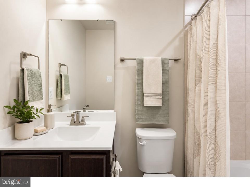 ELKRIDGE CROSSING - Residential