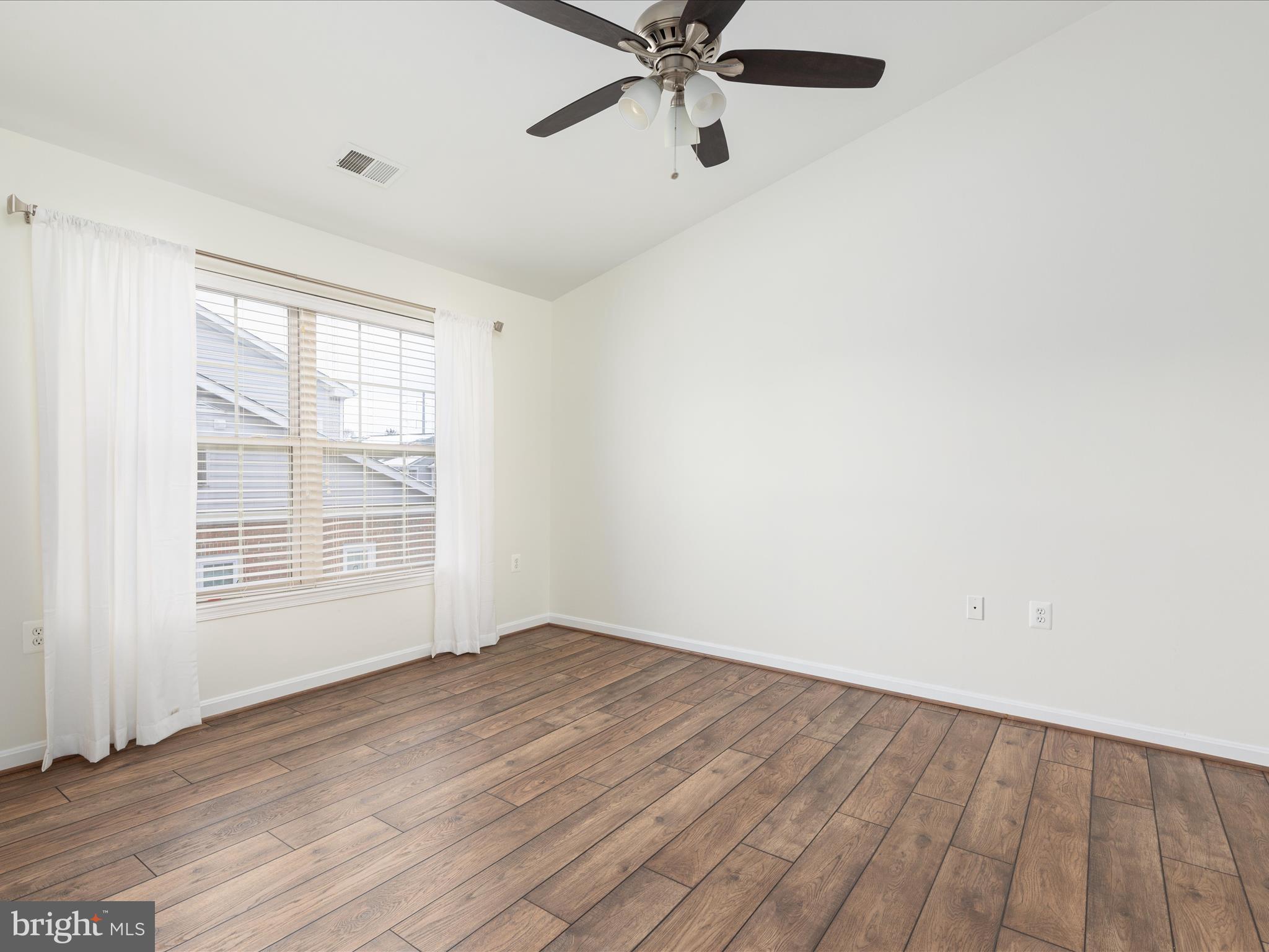 LEESBURG GATEWAY - Residential