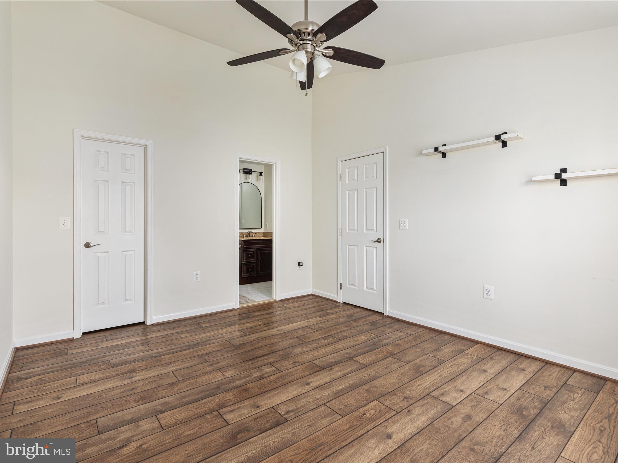 LEESBURG GATEWAY - Residential