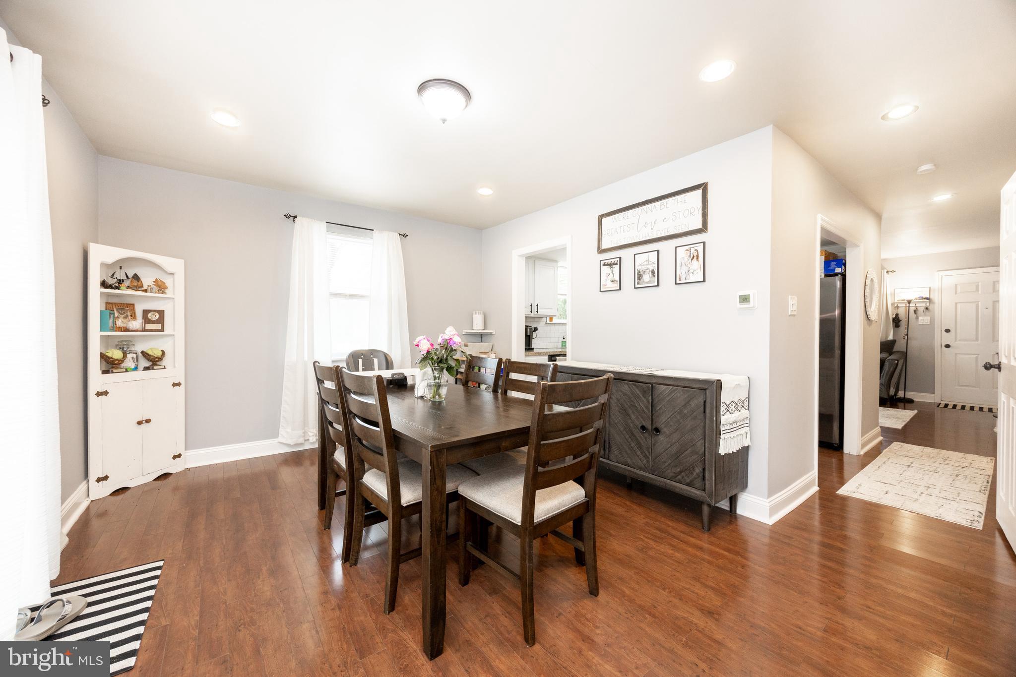 EAGLE STREAM - Residential