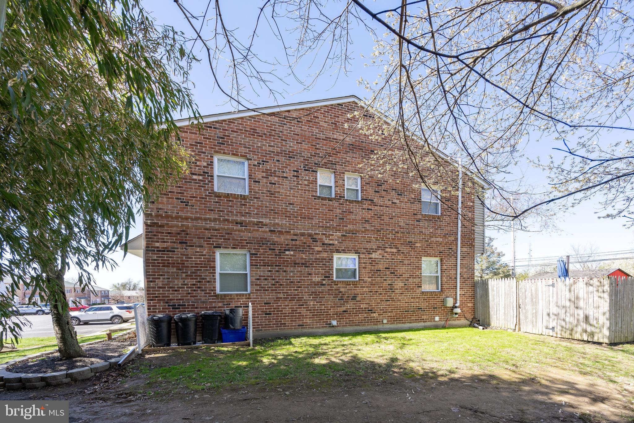 EAGLE STREAM - Residential