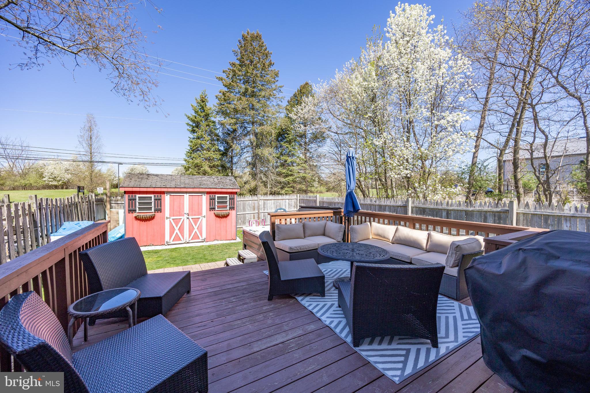 EAGLE STREAM - Residential