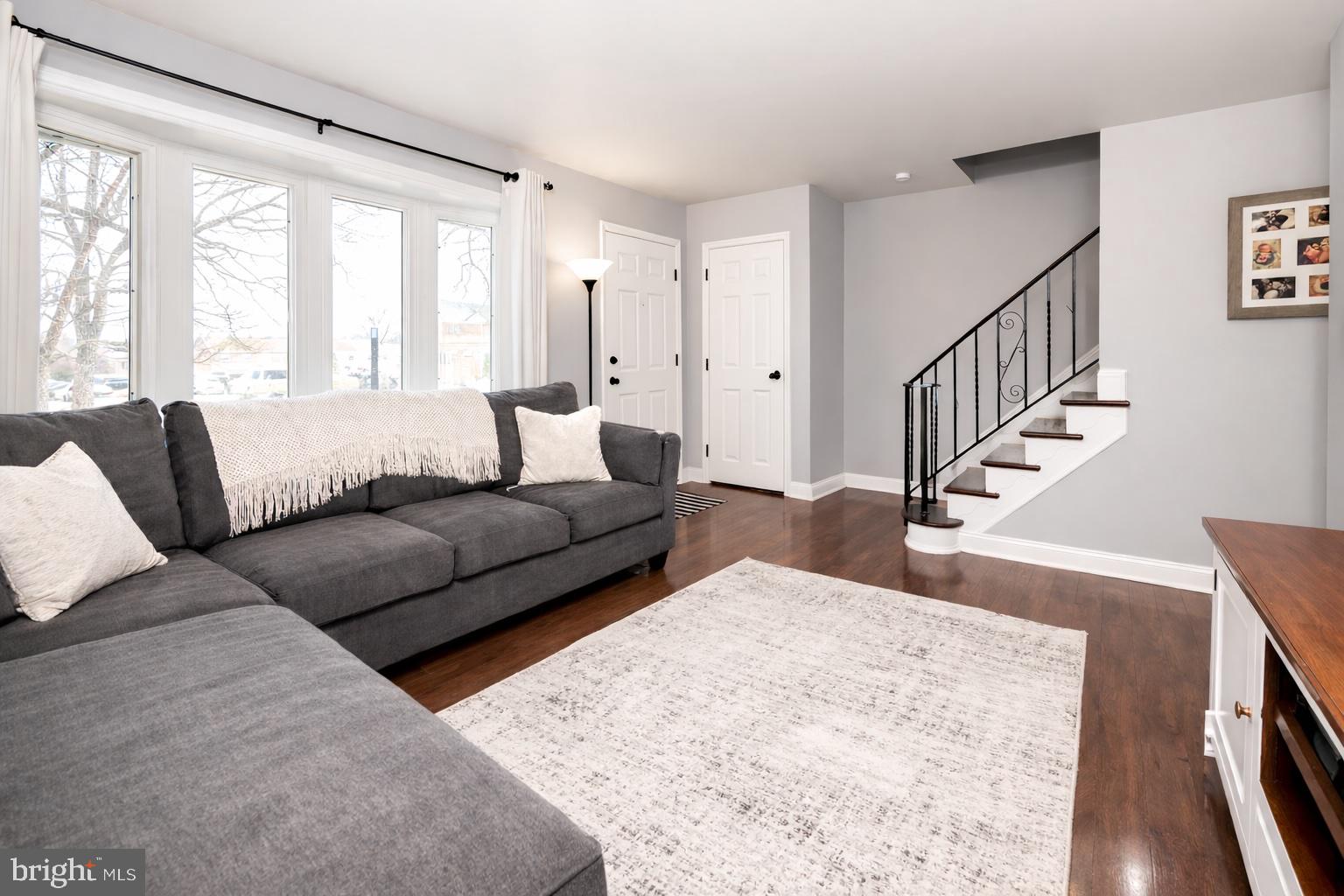 EAGLE STREAM - Residential