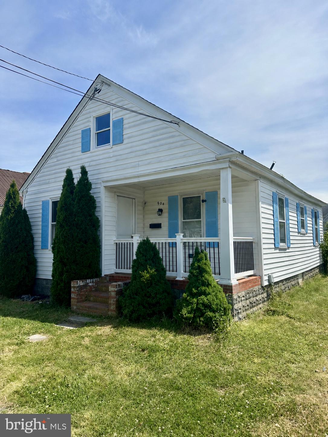 BAYLY - Residential