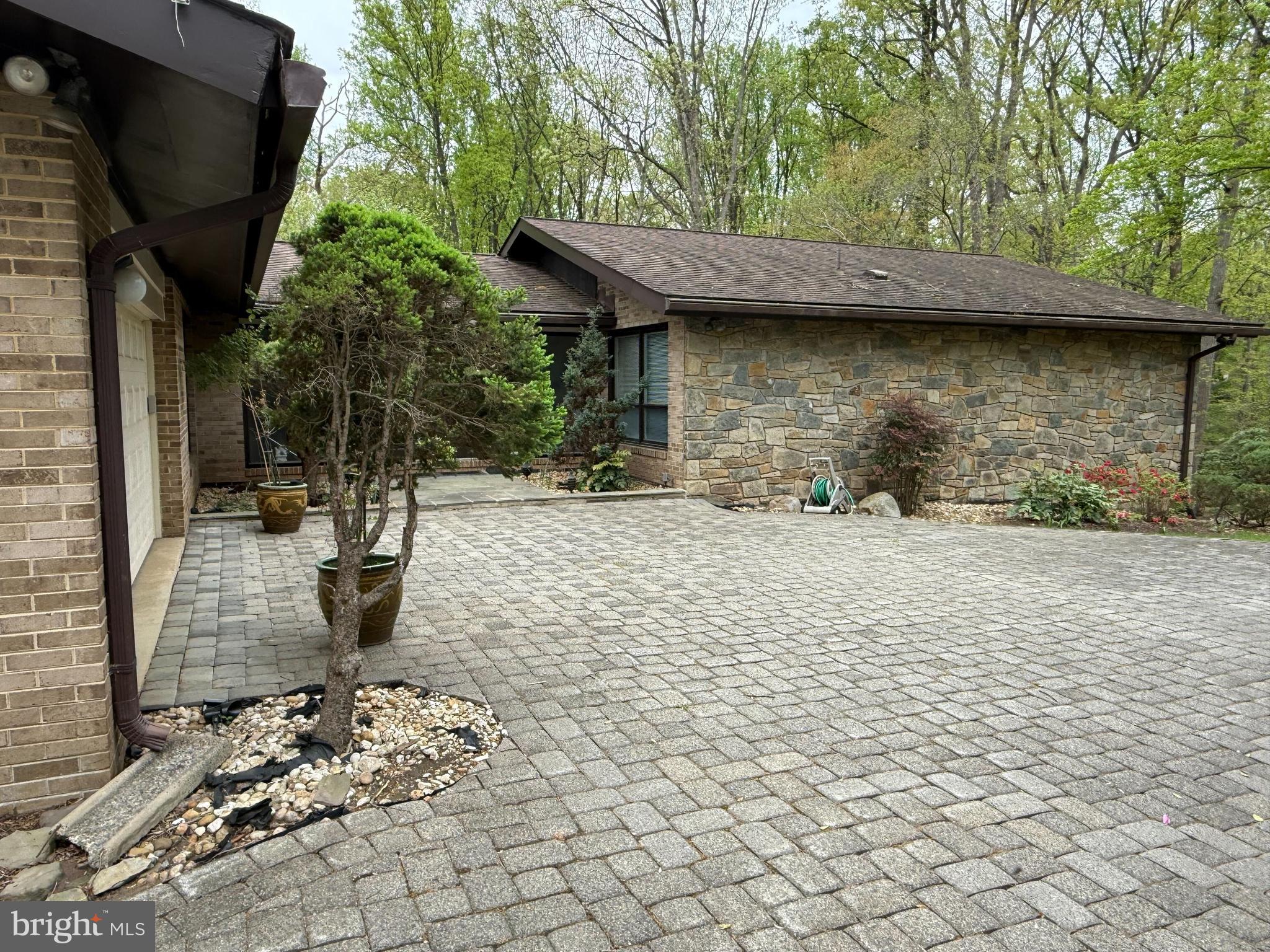 OLDE SWINKS MILL ESTATES - Residential